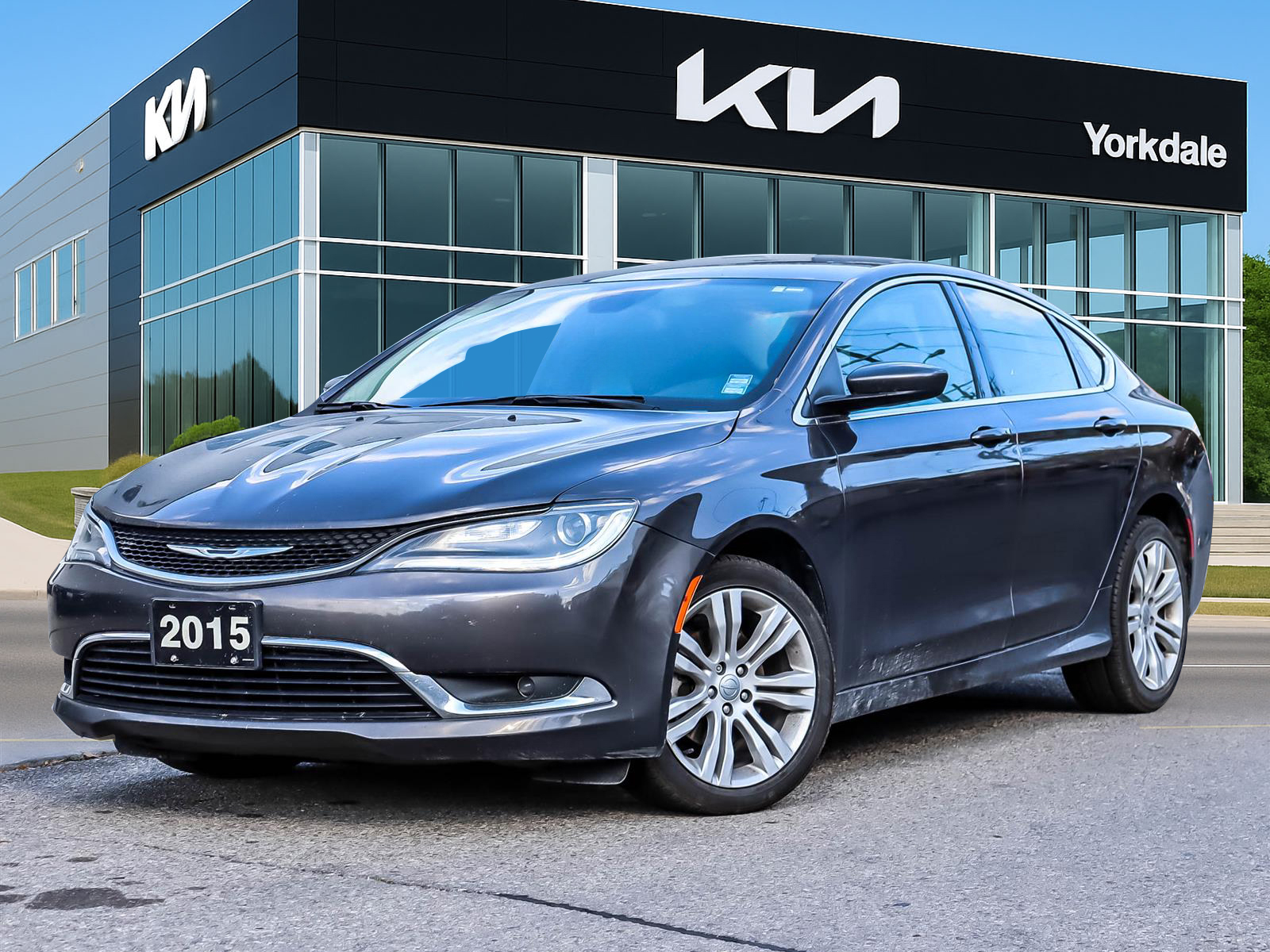 2015 Chrysler 200