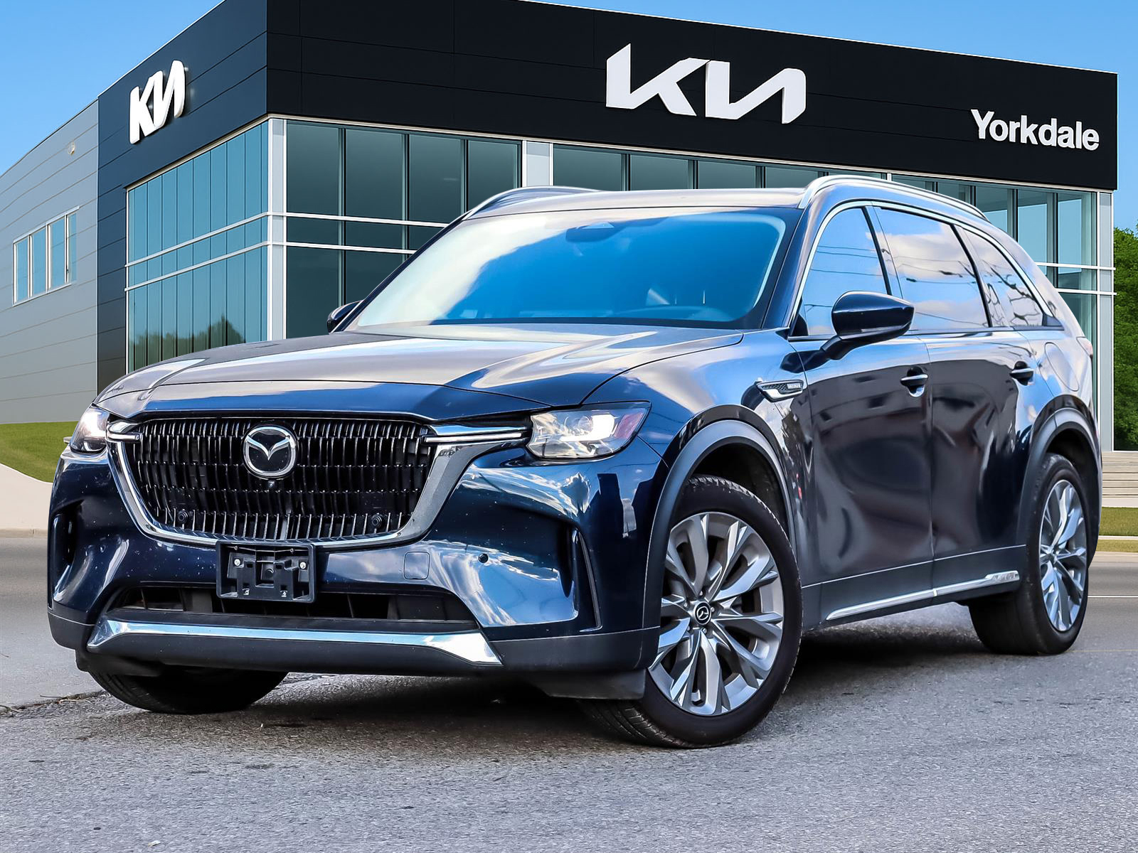2025 Mazda CX-90 MHEV GT - Main View