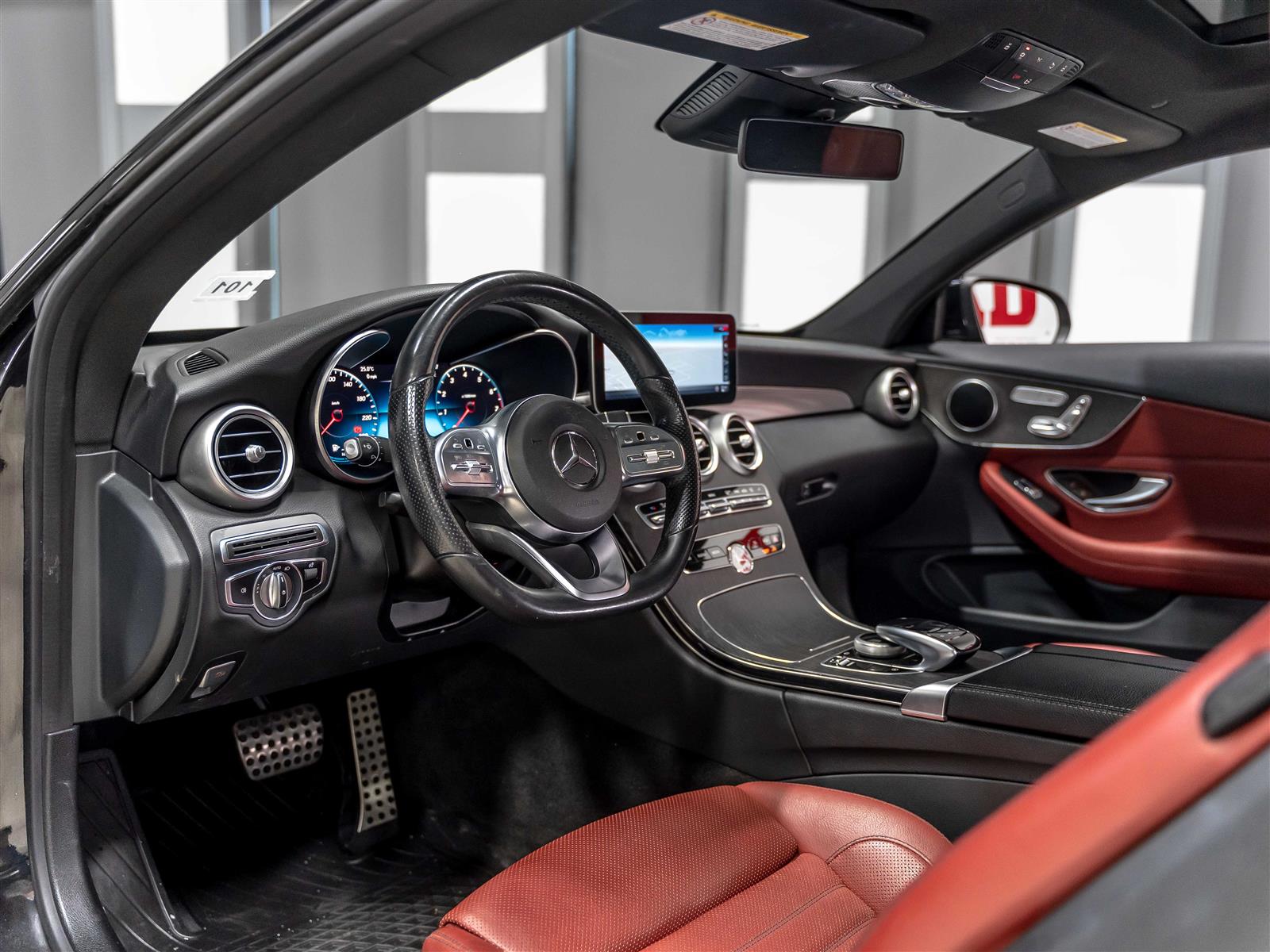 Mercedes-Benz C300