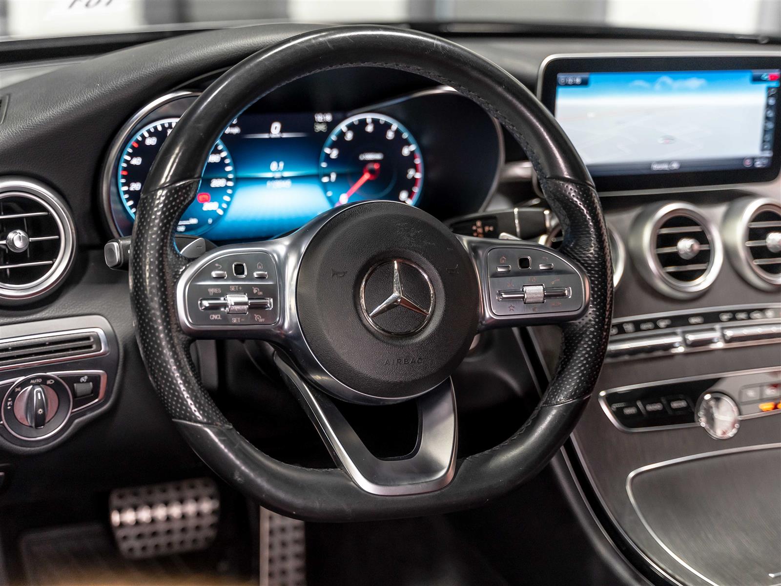 Mercedes-Benz C300