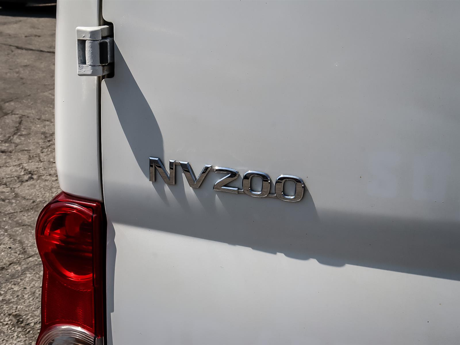 used 2015 Nissan NV200 car