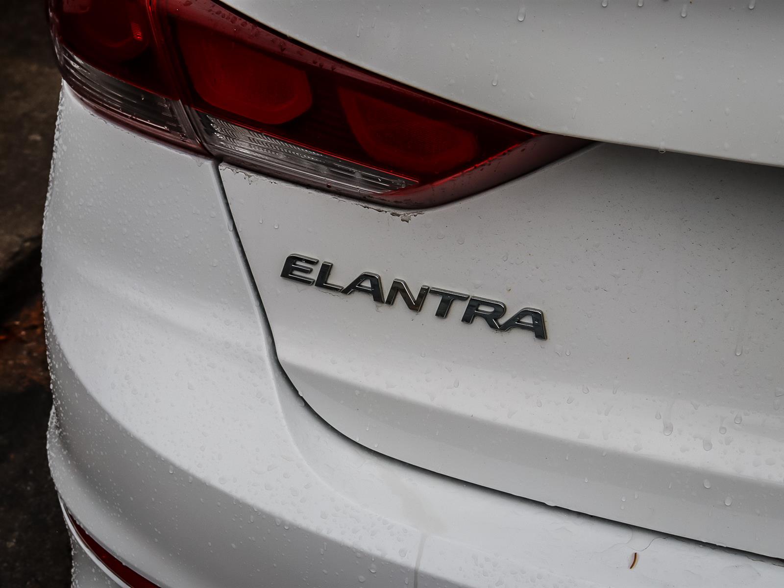 used 2017 Hyundai Elantra car