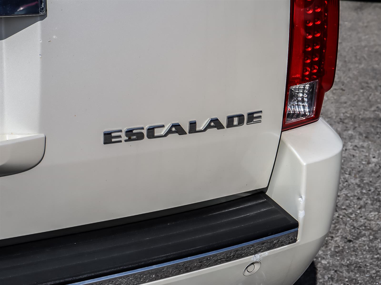 used 2012 Cadillac Escalade car