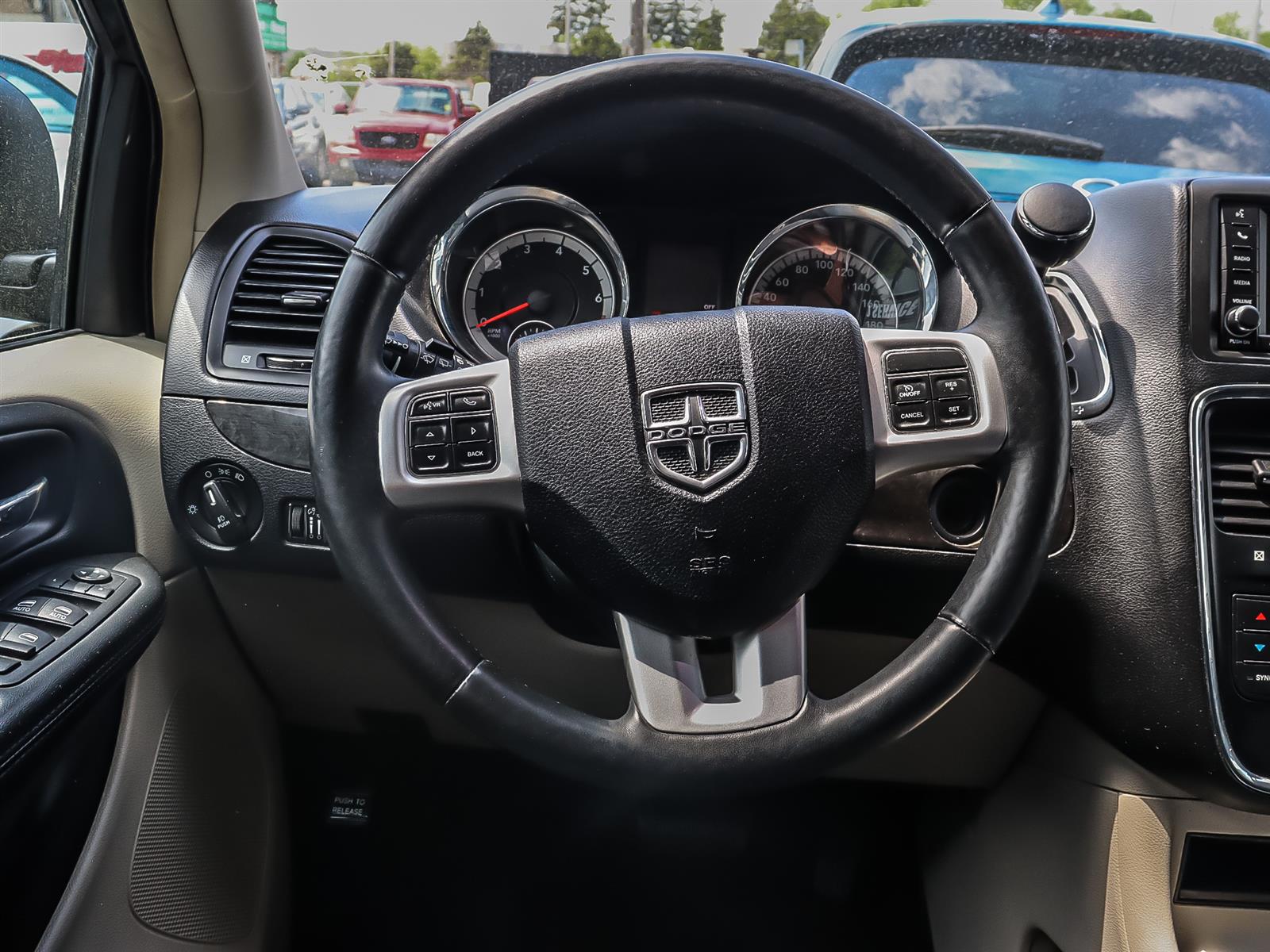 used 2016 Dodge Grand Caravan car