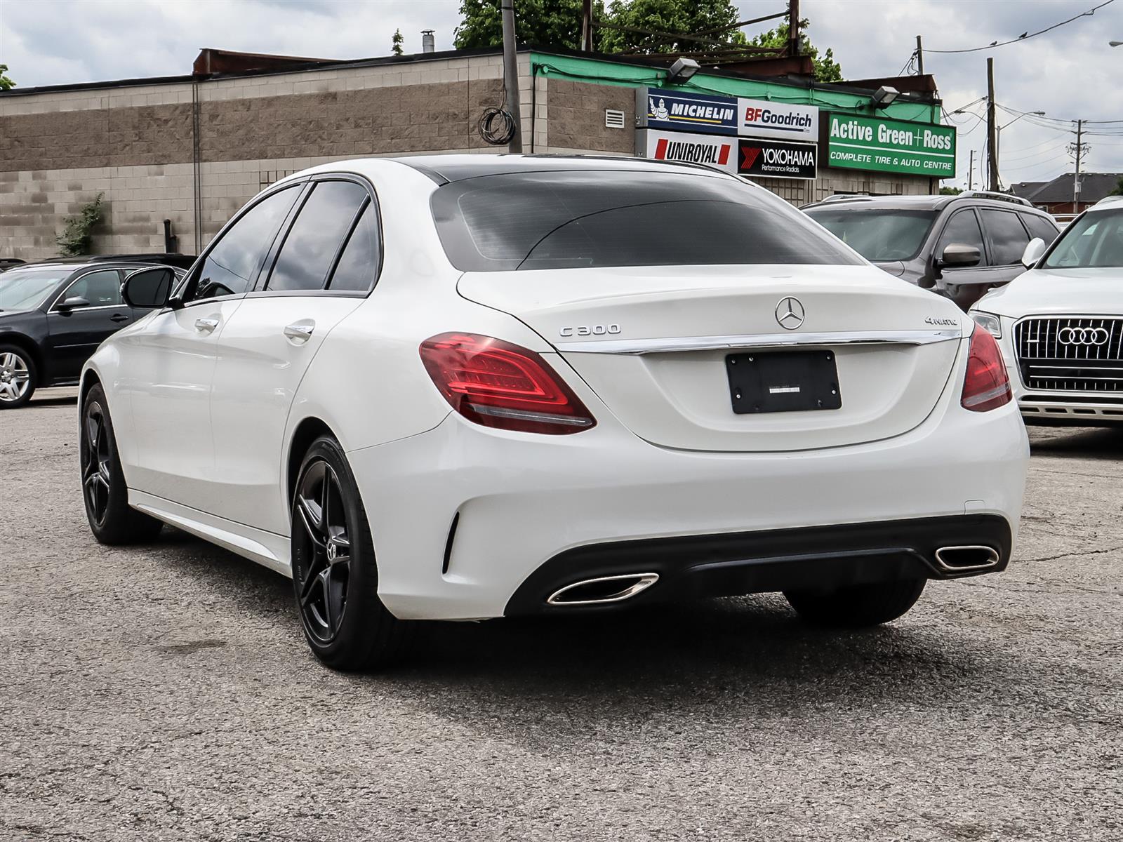 used 2020 Mercedes-Benz C300 car