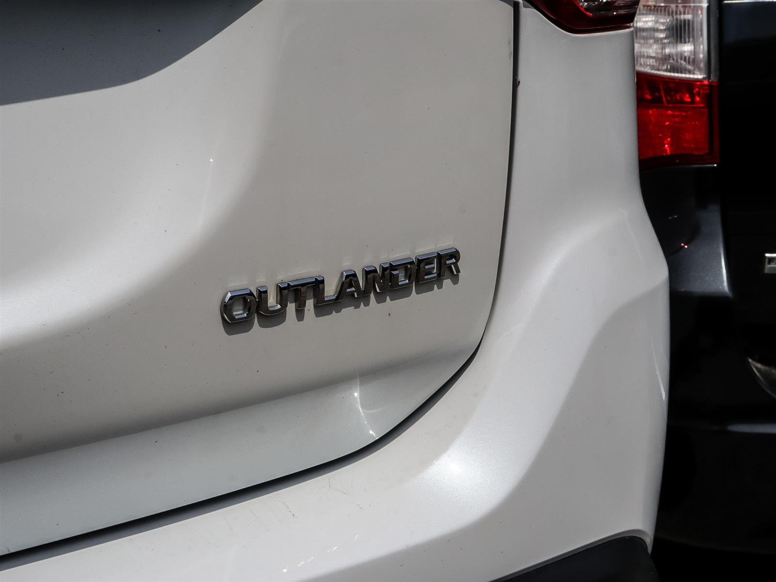 used 2016 Mitsubishi Outlander car