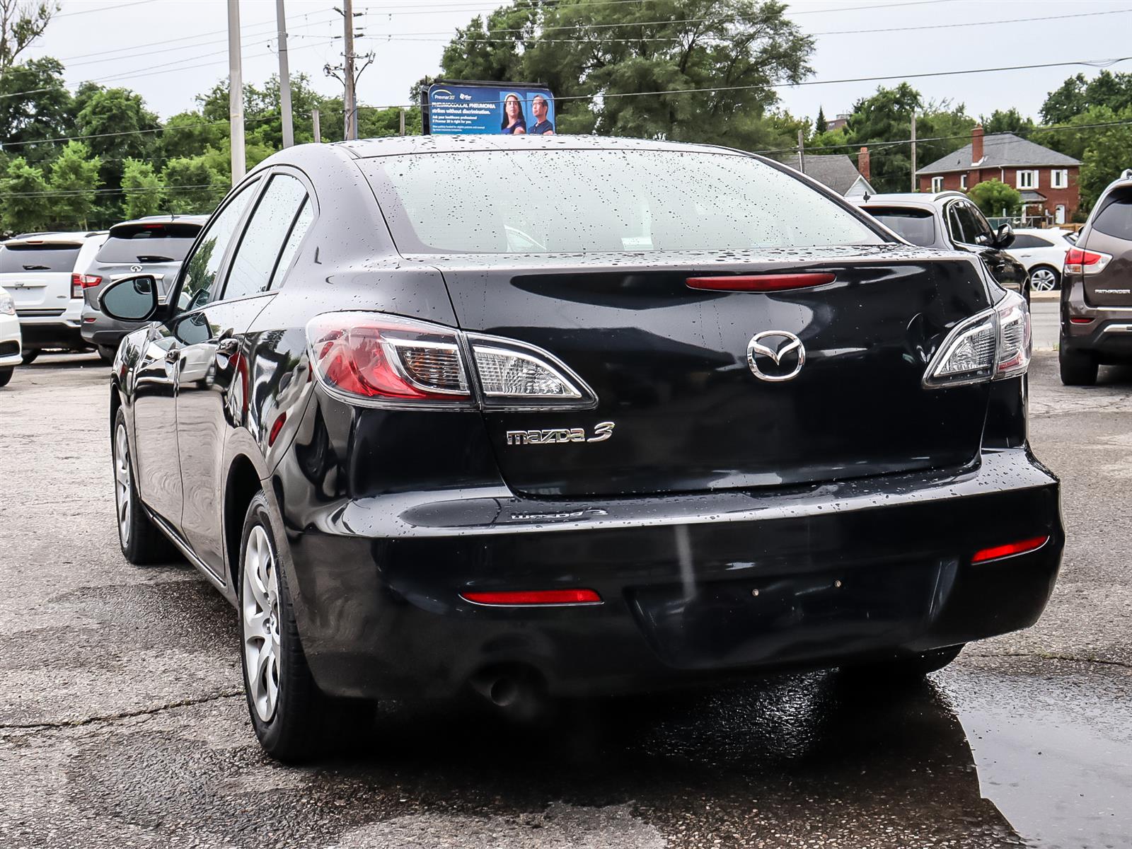 used 2013 Mazda Mazda3 car