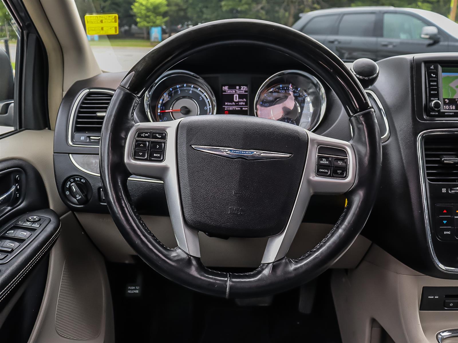 used 2014 Chrysler Town and Country car