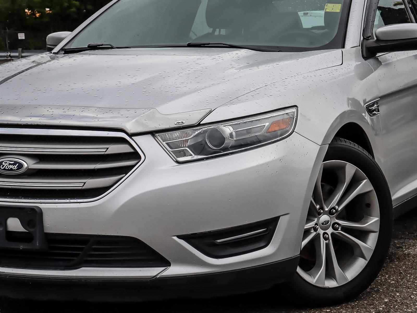 used 2013 Ford Taurus car