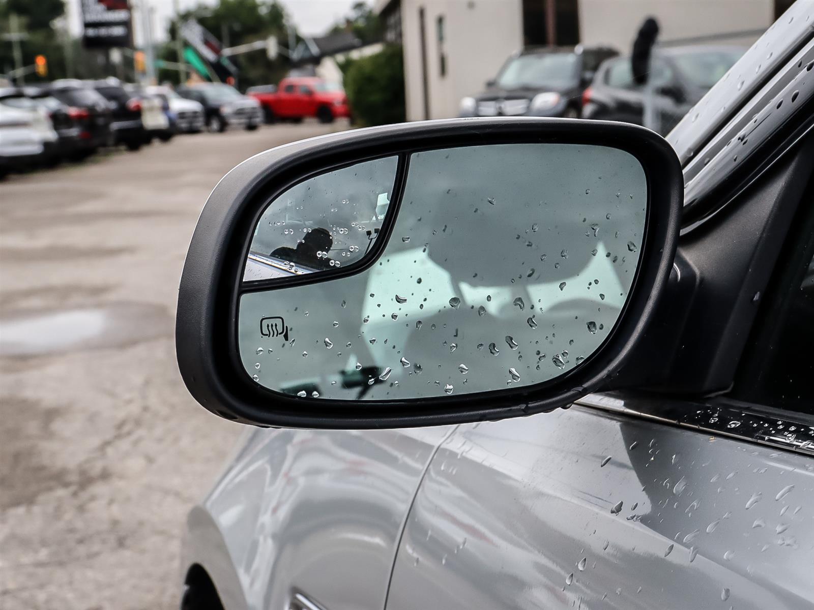 used 2013 Ford Taurus car