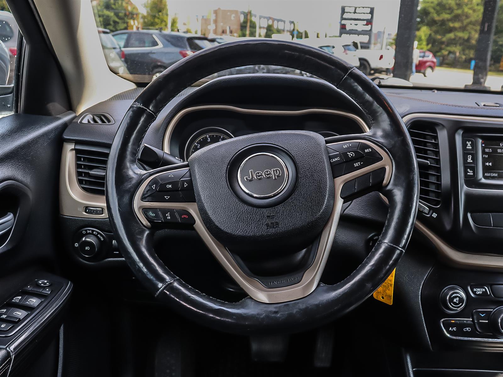 used 2015 Jeep Cherokee car