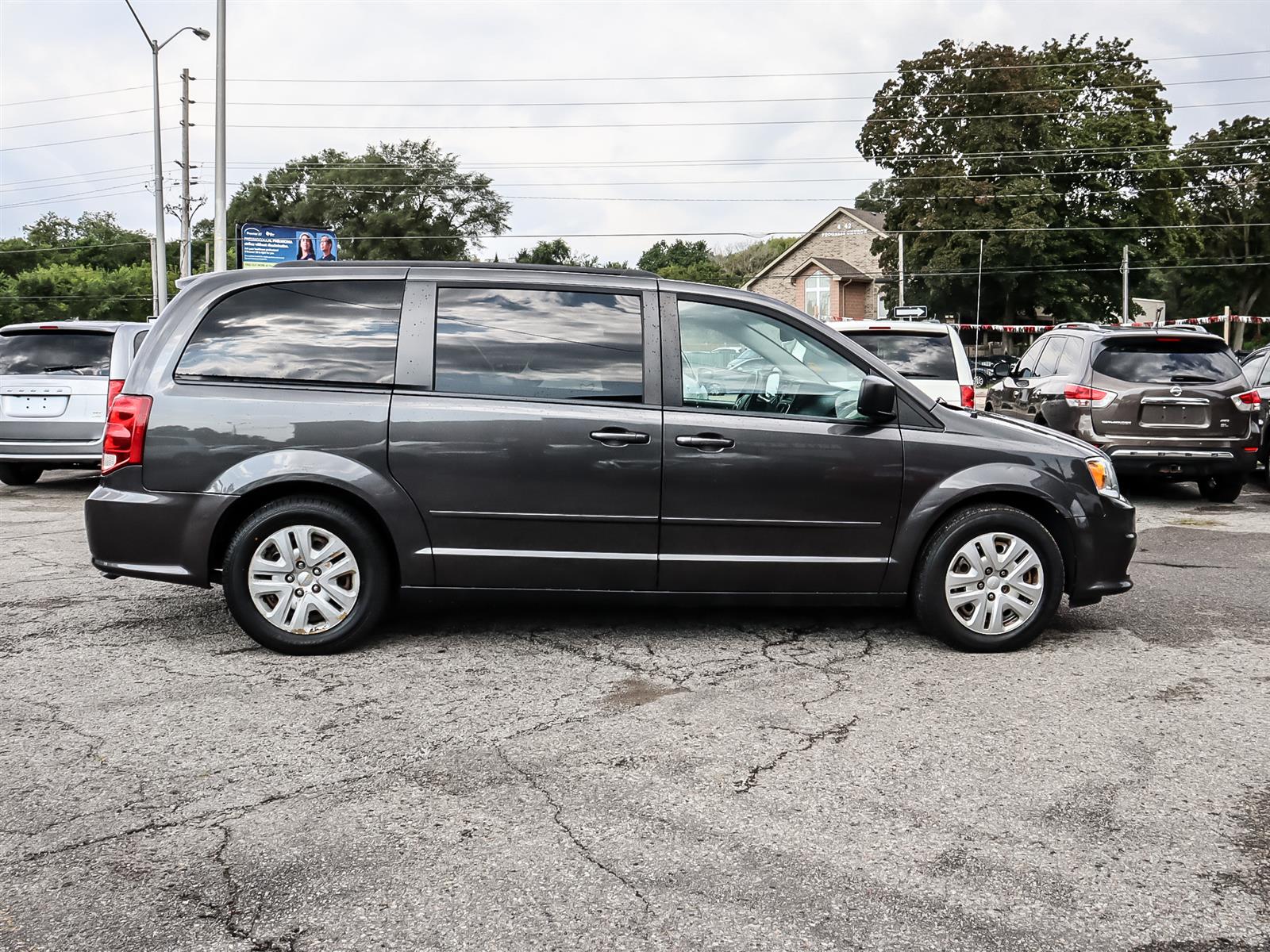 used 2016 Dodge Grand Caravan car