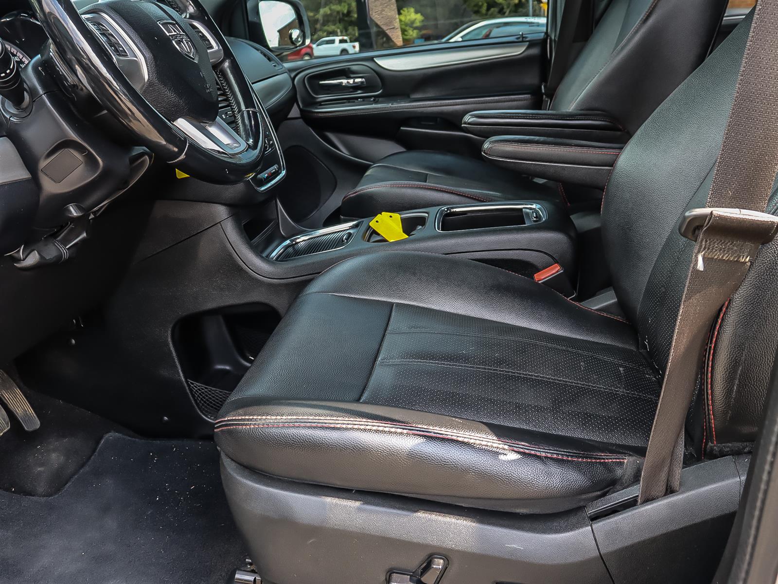 used 2018 Dodge Grand Caravan car