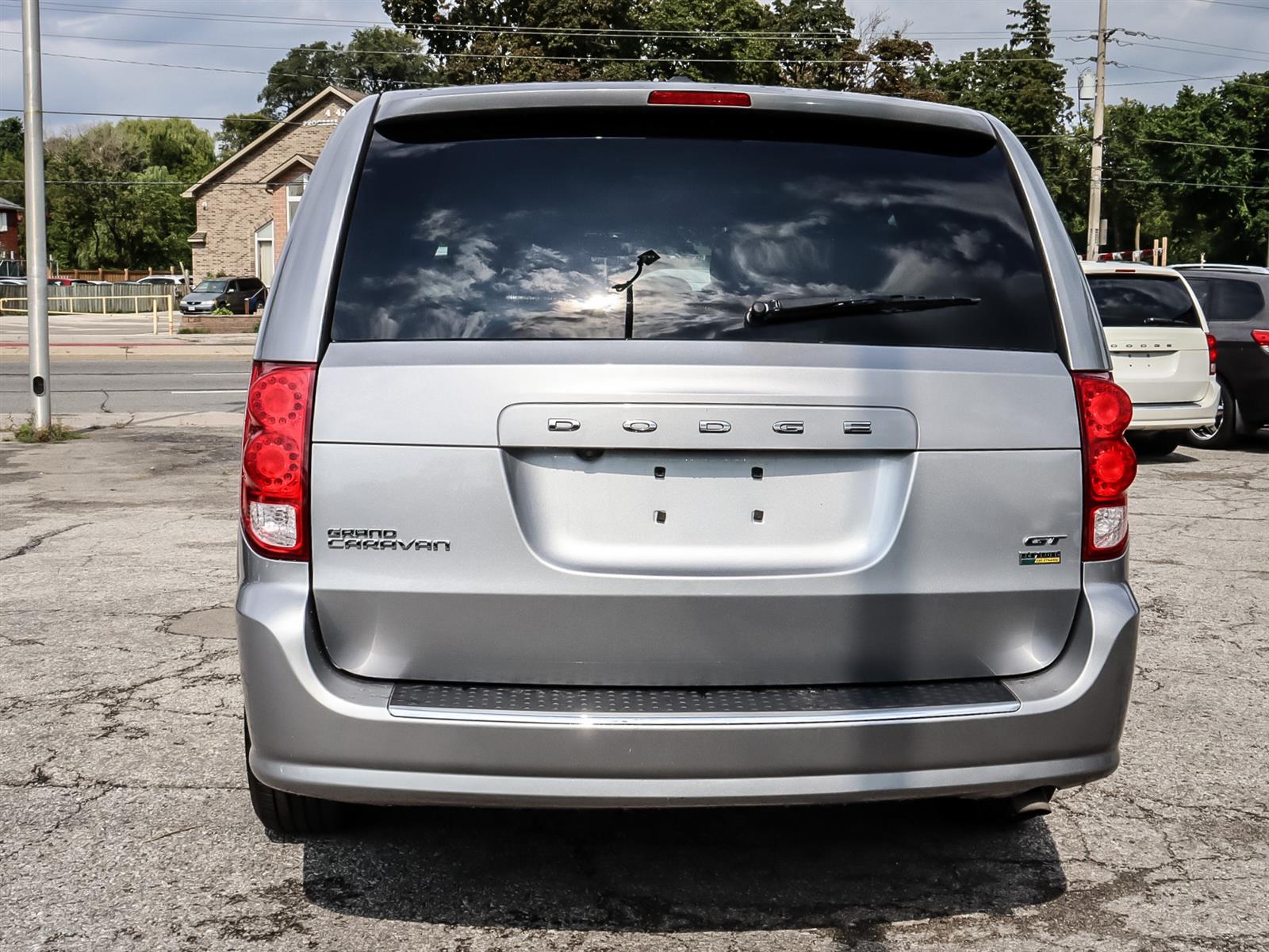 used 2018 Dodge Grand Caravan car