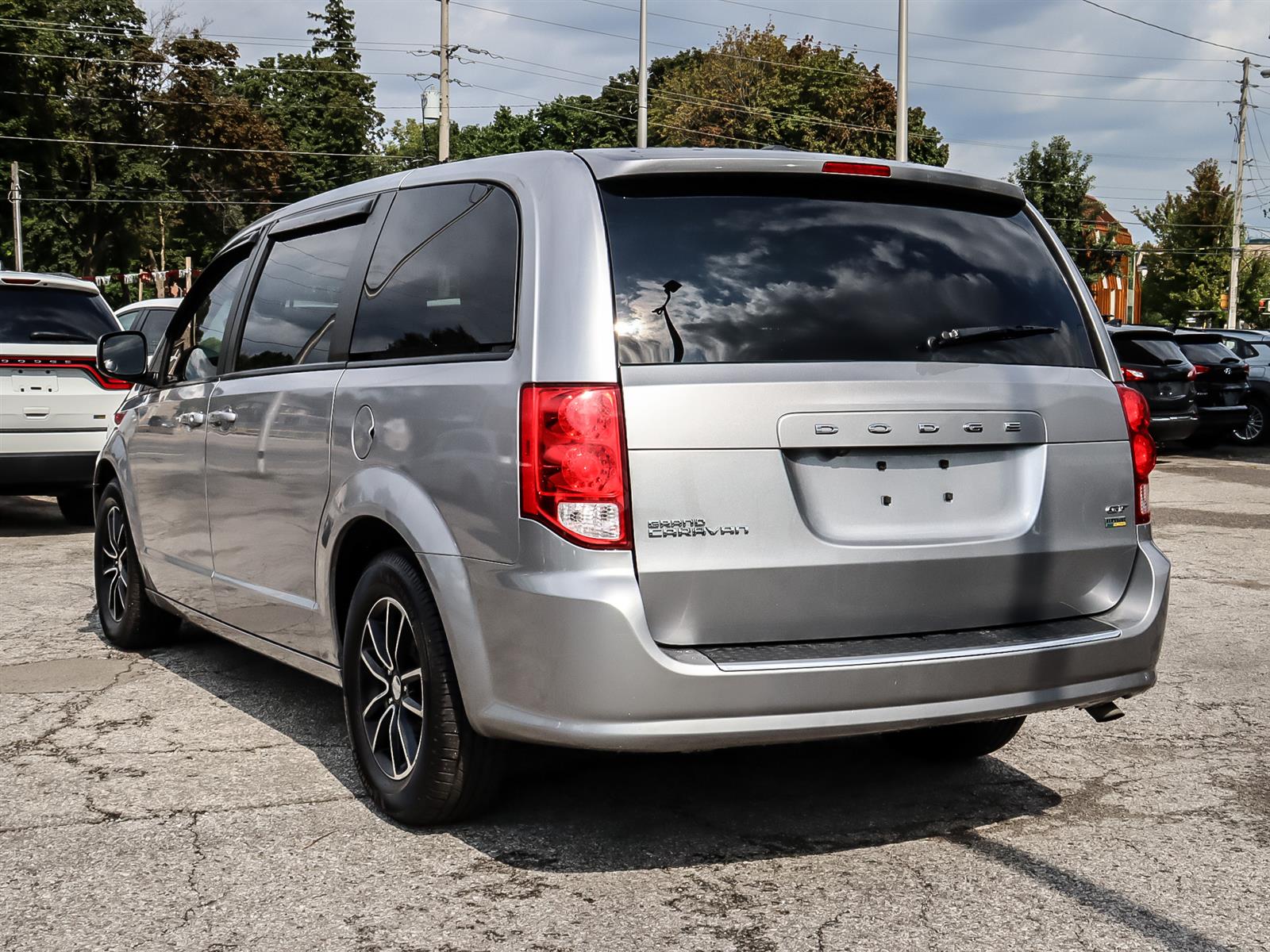 used 2018 Dodge Grand Caravan car