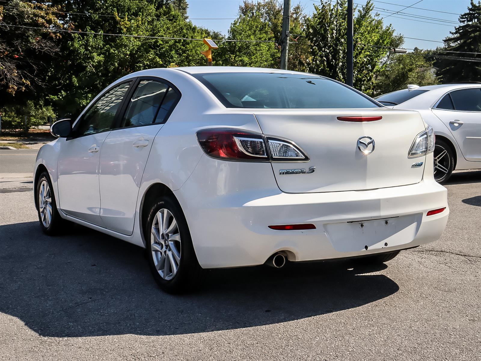 used 2013 Mazda Mazda3 car