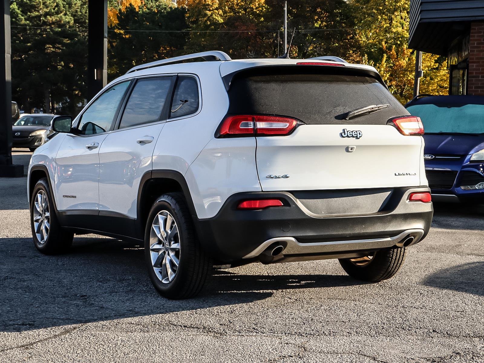 used 2014 Jeep Cherokee car