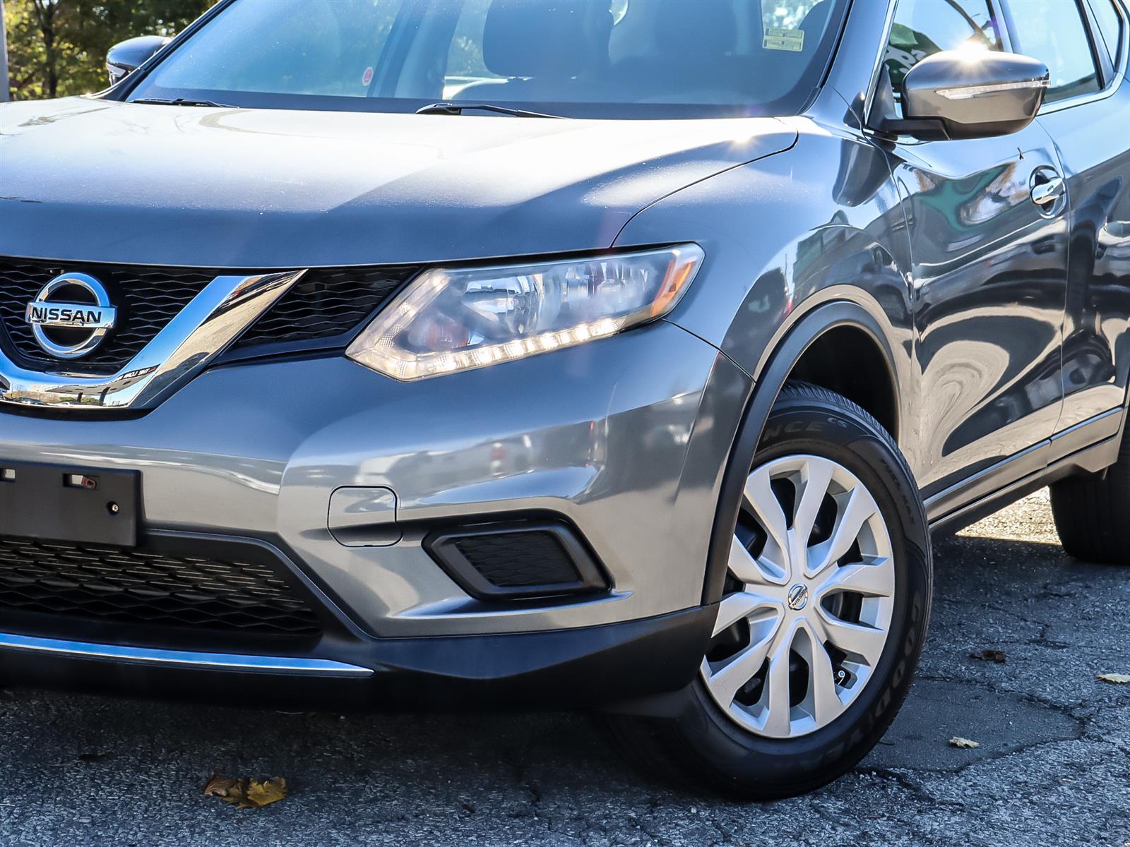 used 2015 Nissan Rogue car