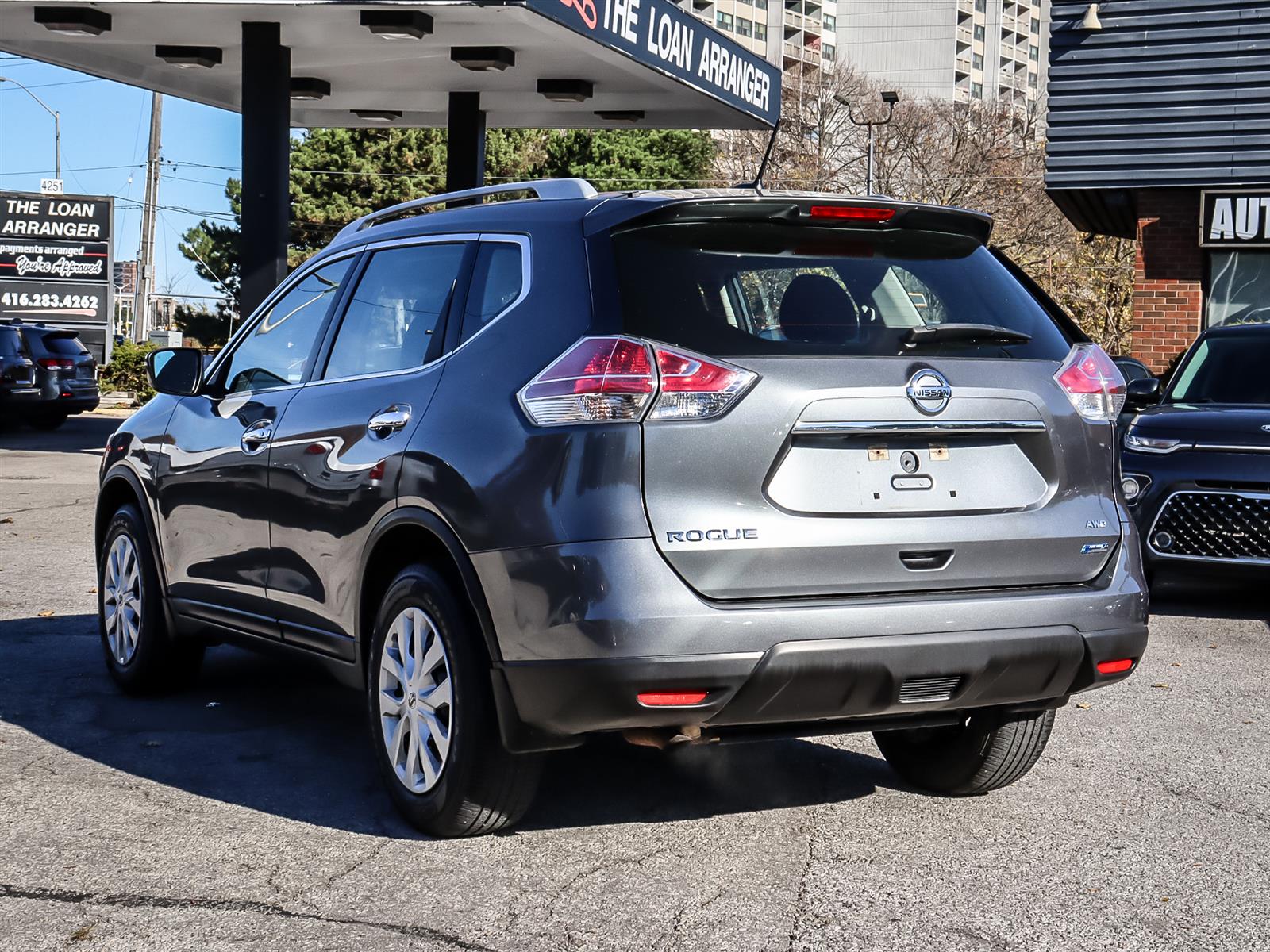 used 2015 Nissan Rogue car