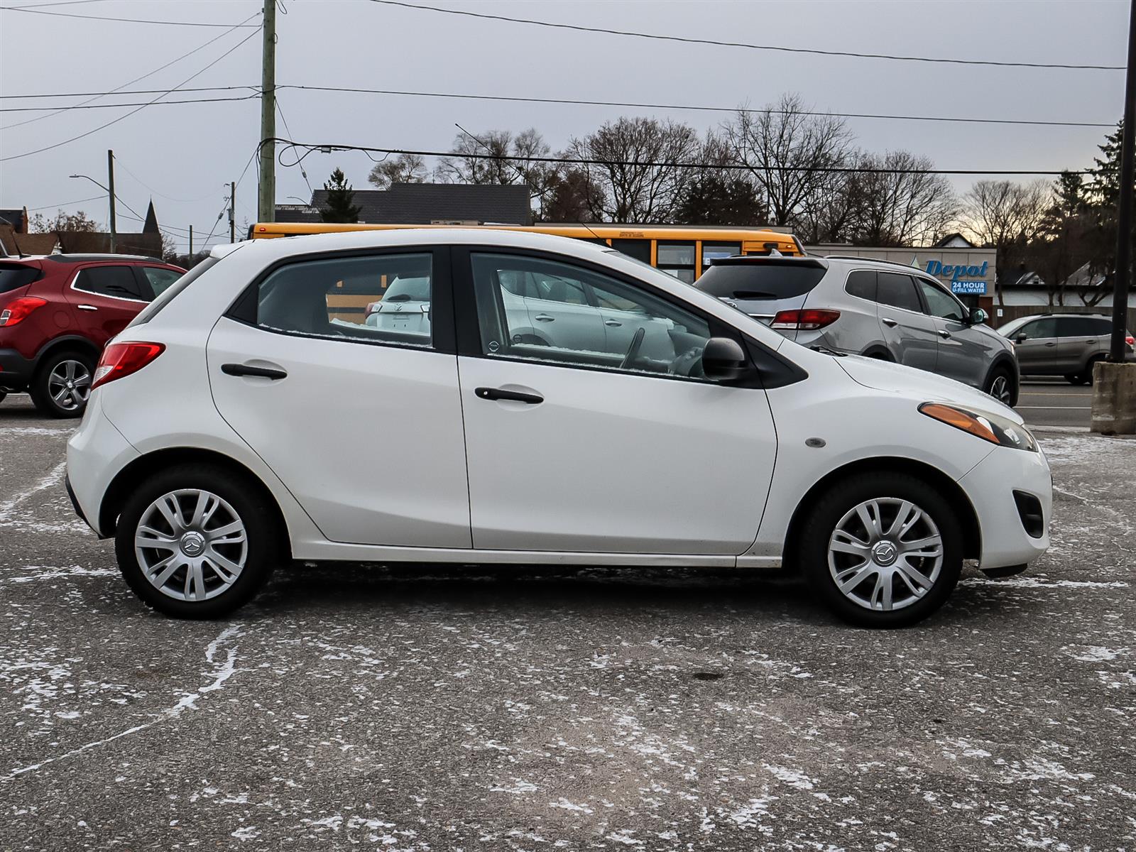 used 2014 Mazda Mazda2 car