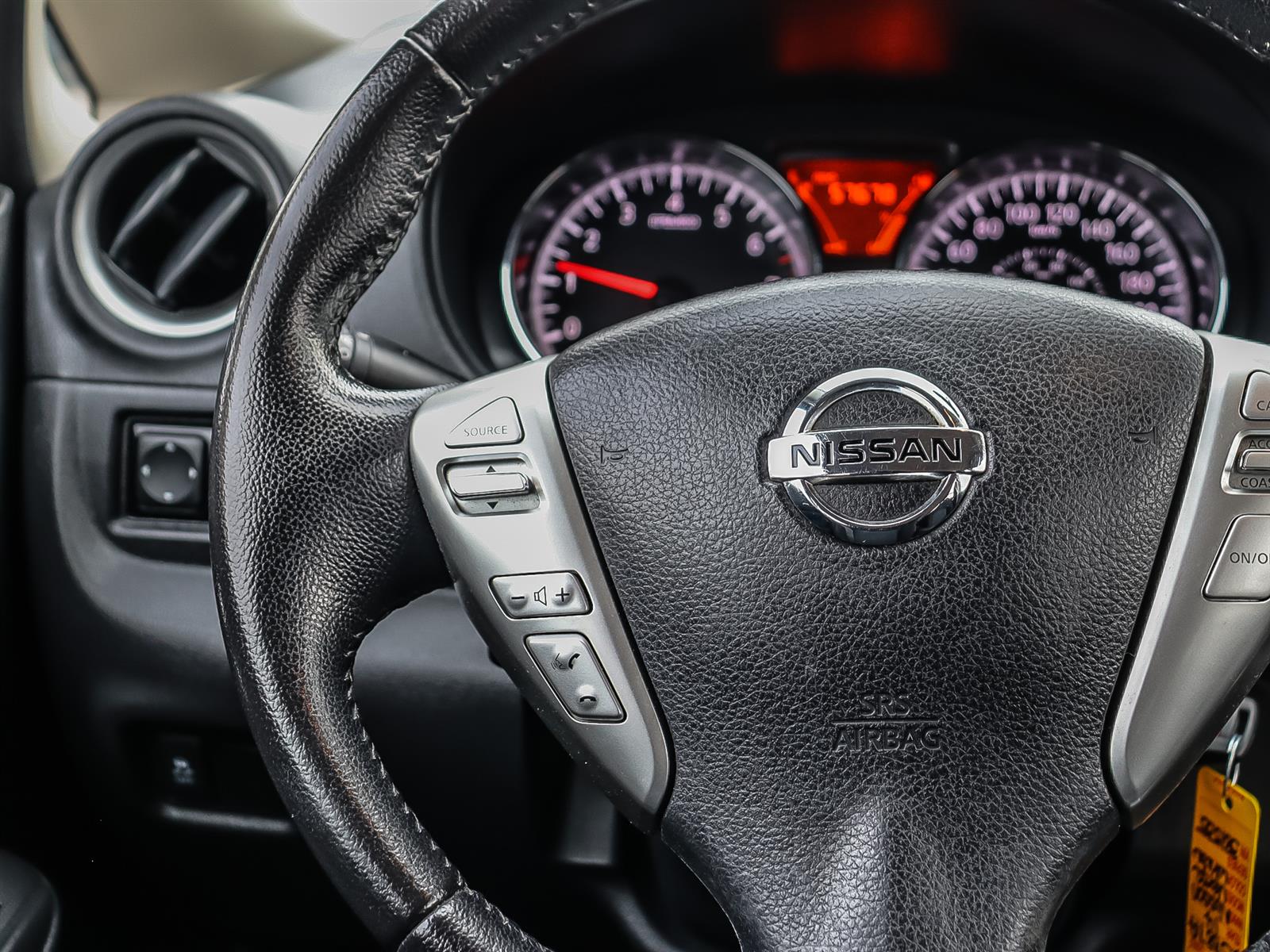 used 2014 Nissan Versa car