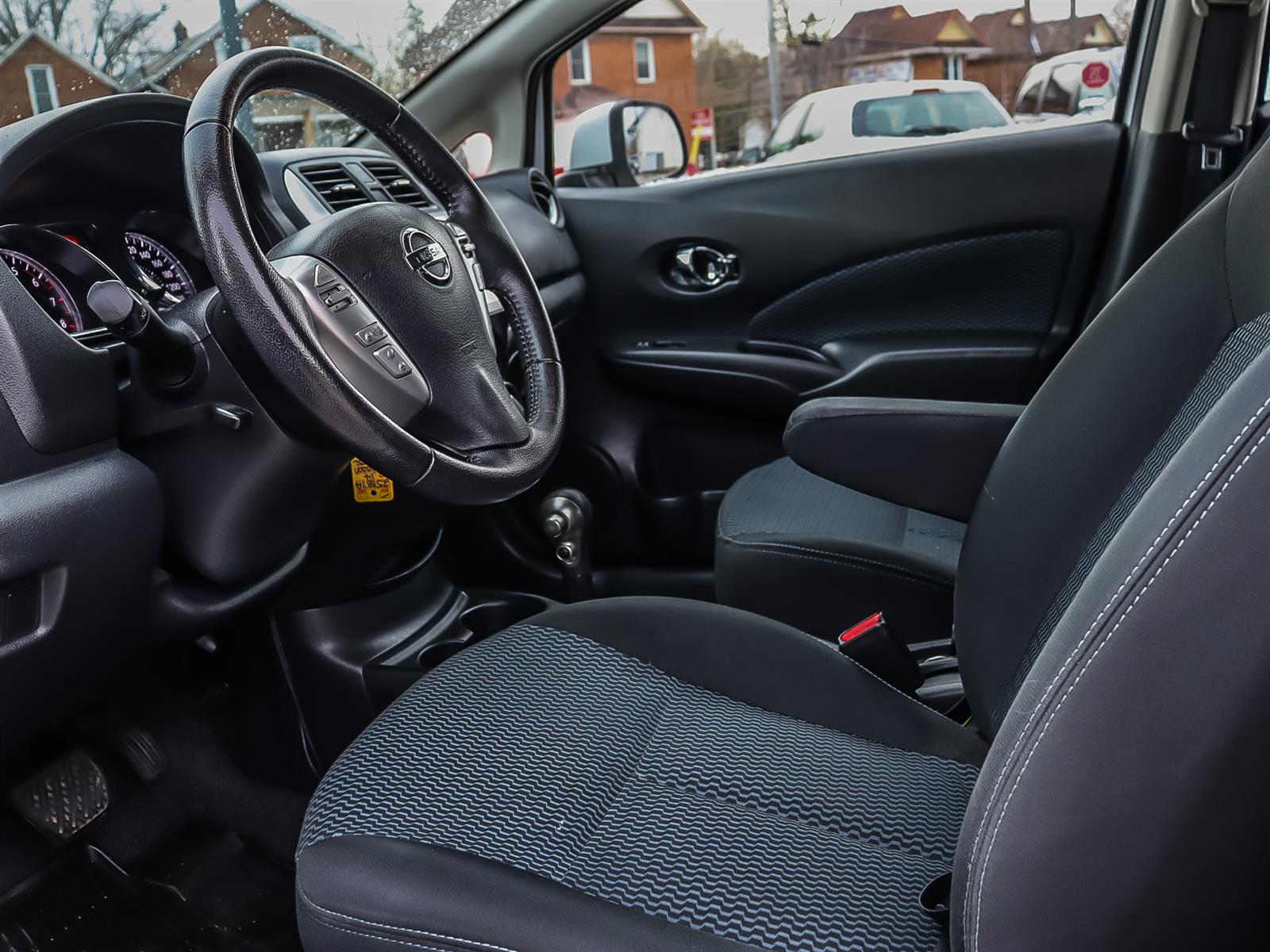 used 2014 Nissan Versa car