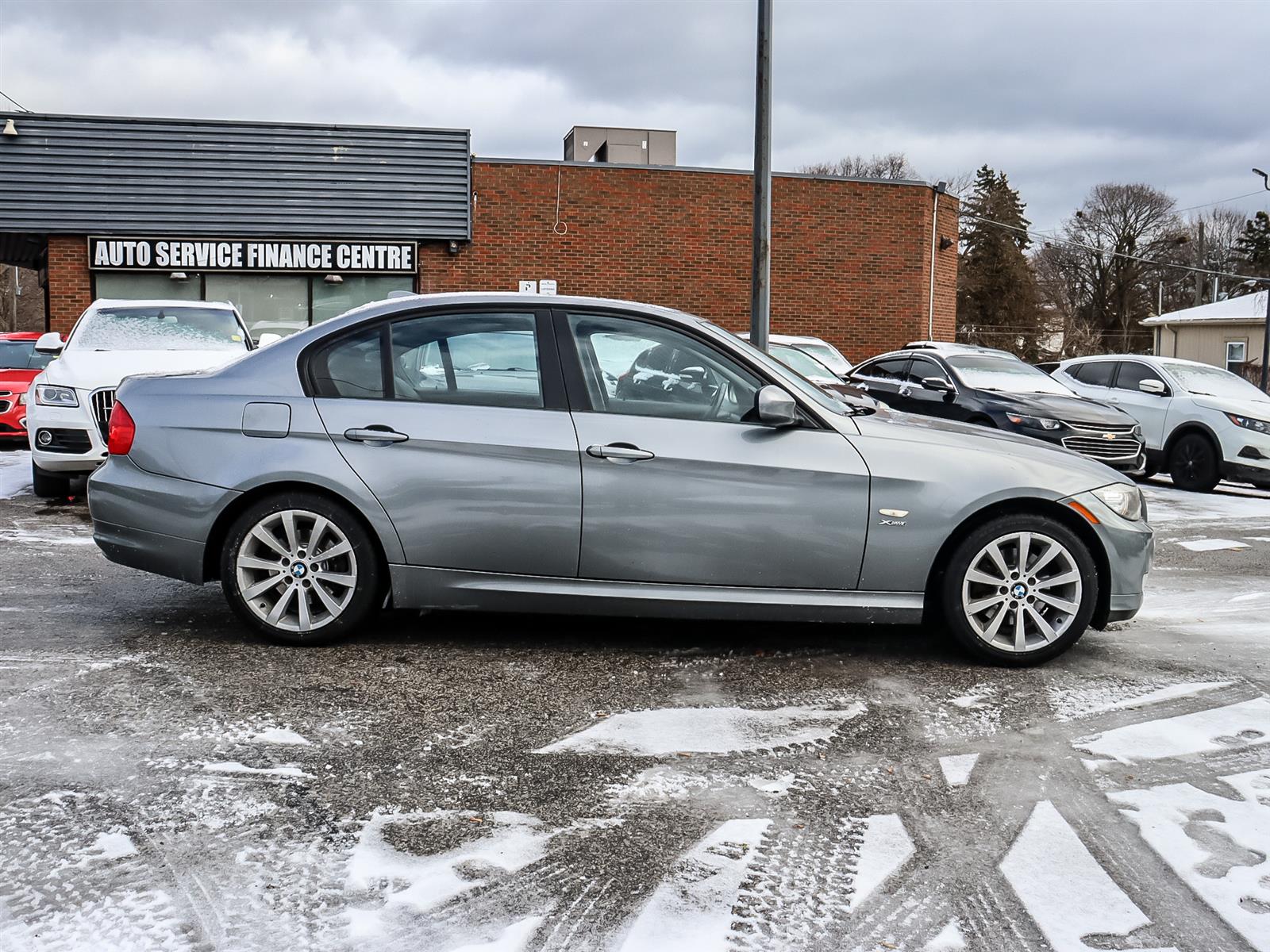 used 2011 BMW 328i car