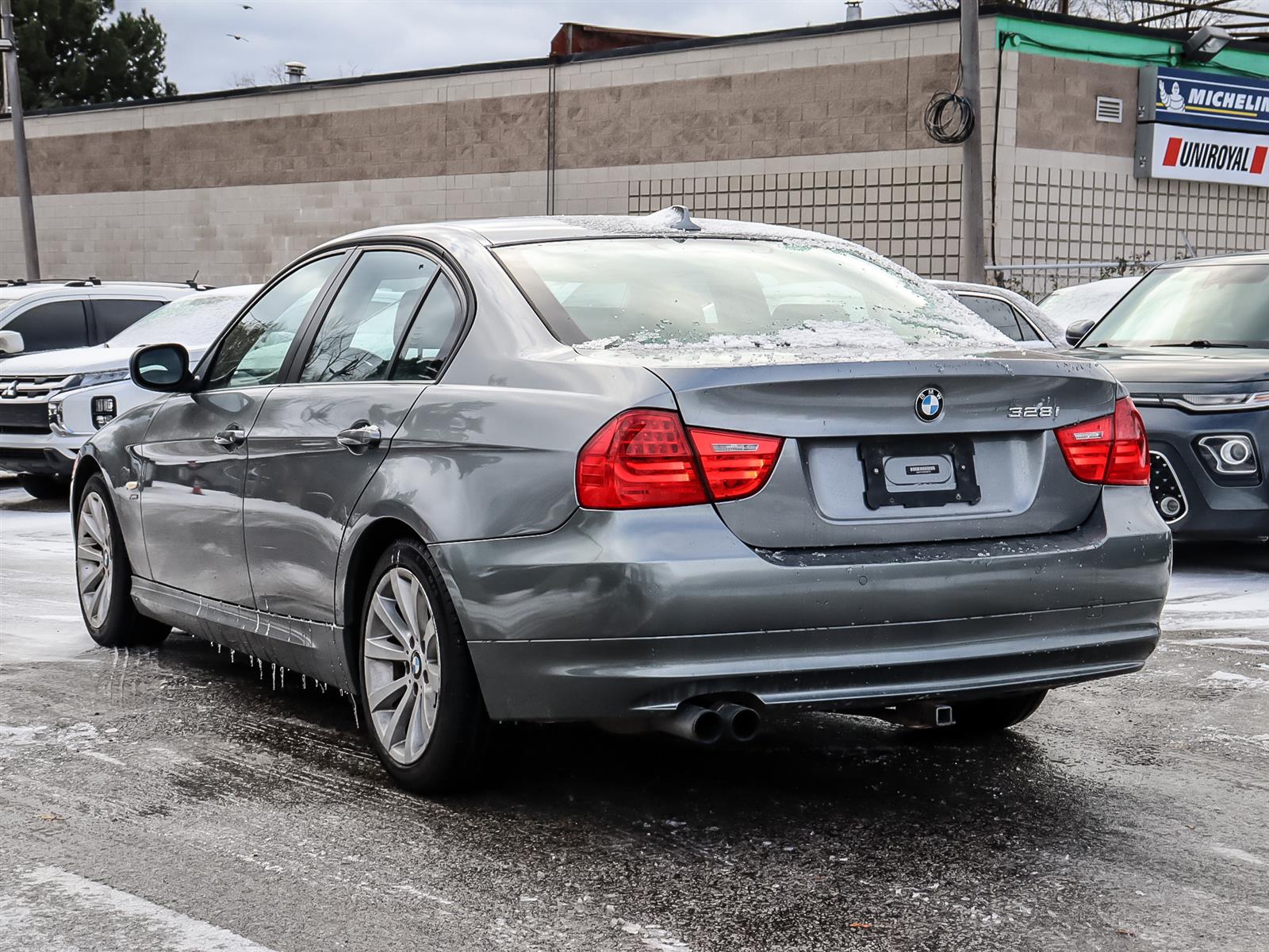 used 2011 BMW 328i car