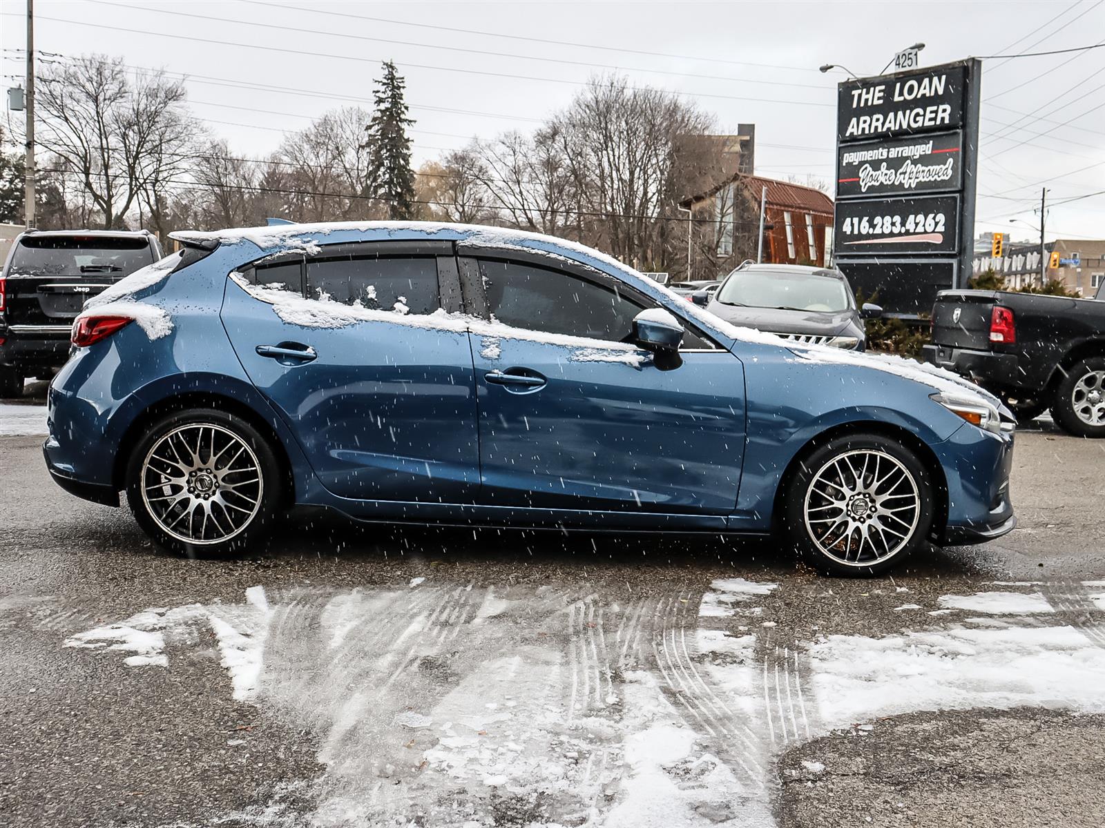 used 2017 Mazda Mazda3 car