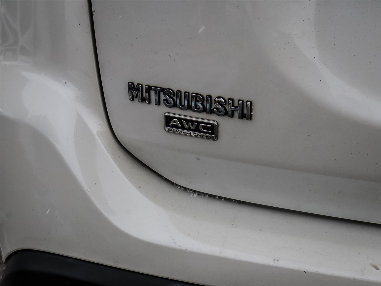 used 2019 Mitsubishi Outlander car