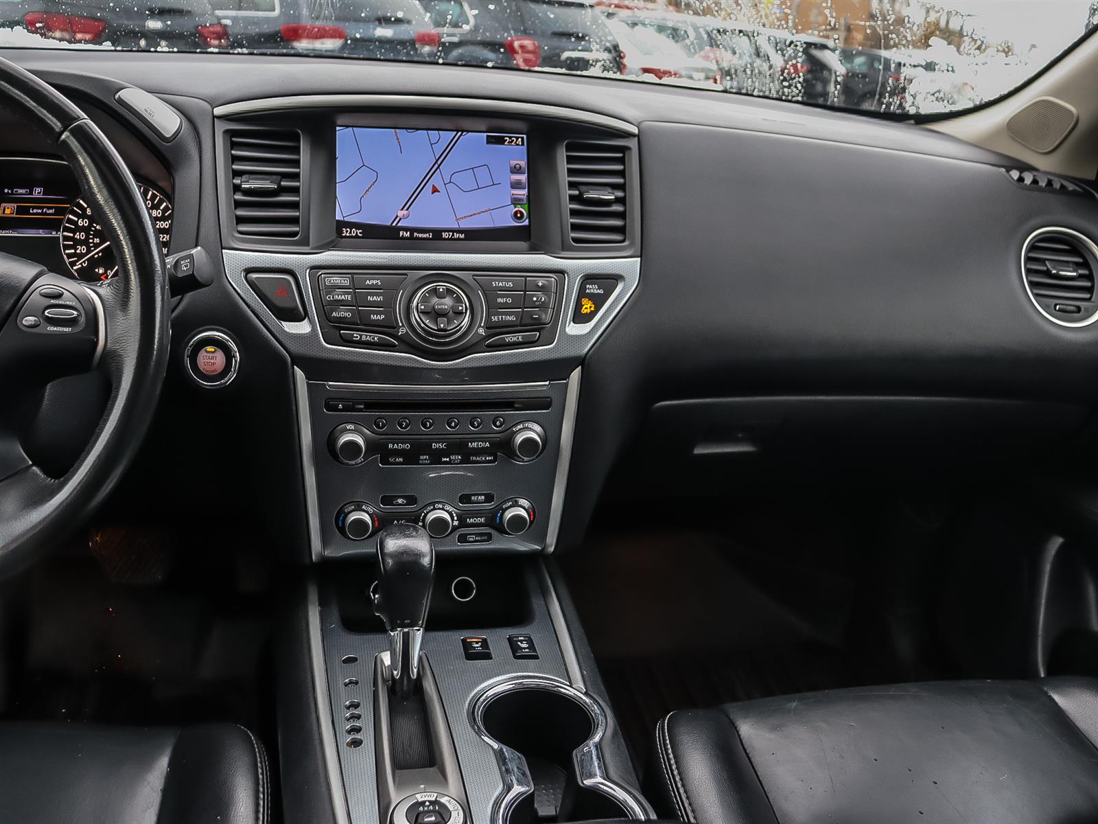 used 2017 Nissan Pathfinder car