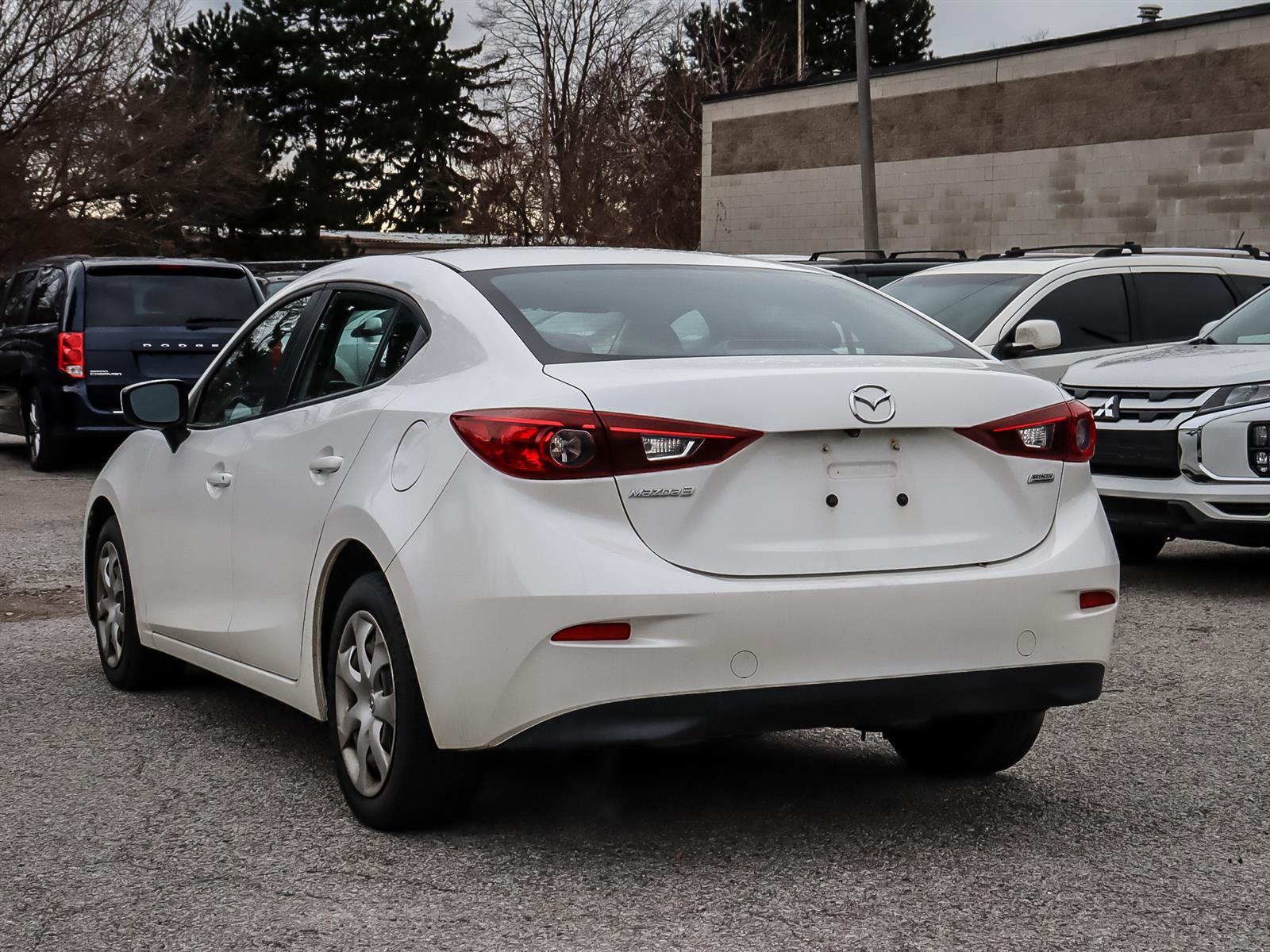 used 2017 Mazda Mazda3 car