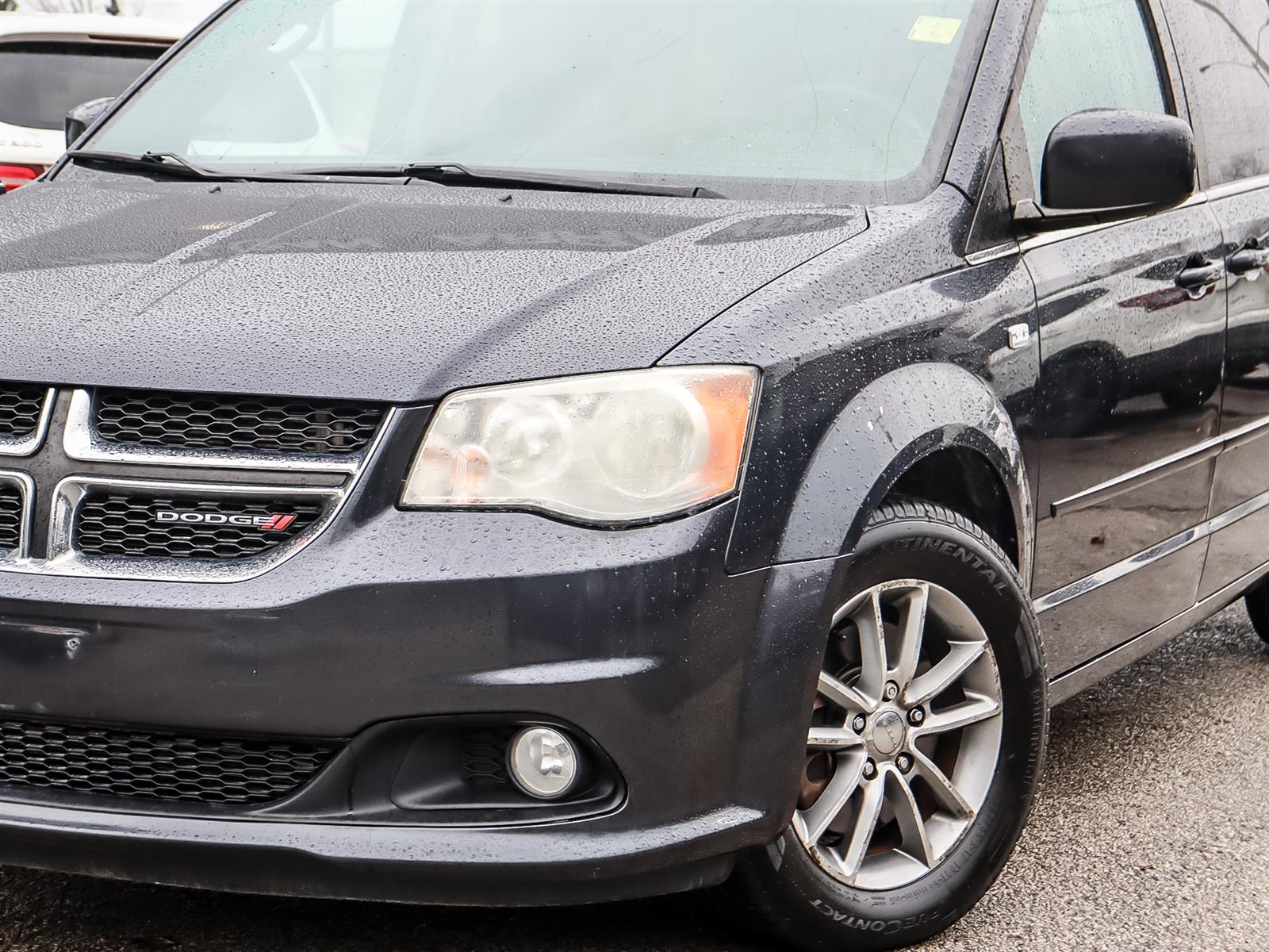 used 2014 Dodge Grand Caravan car