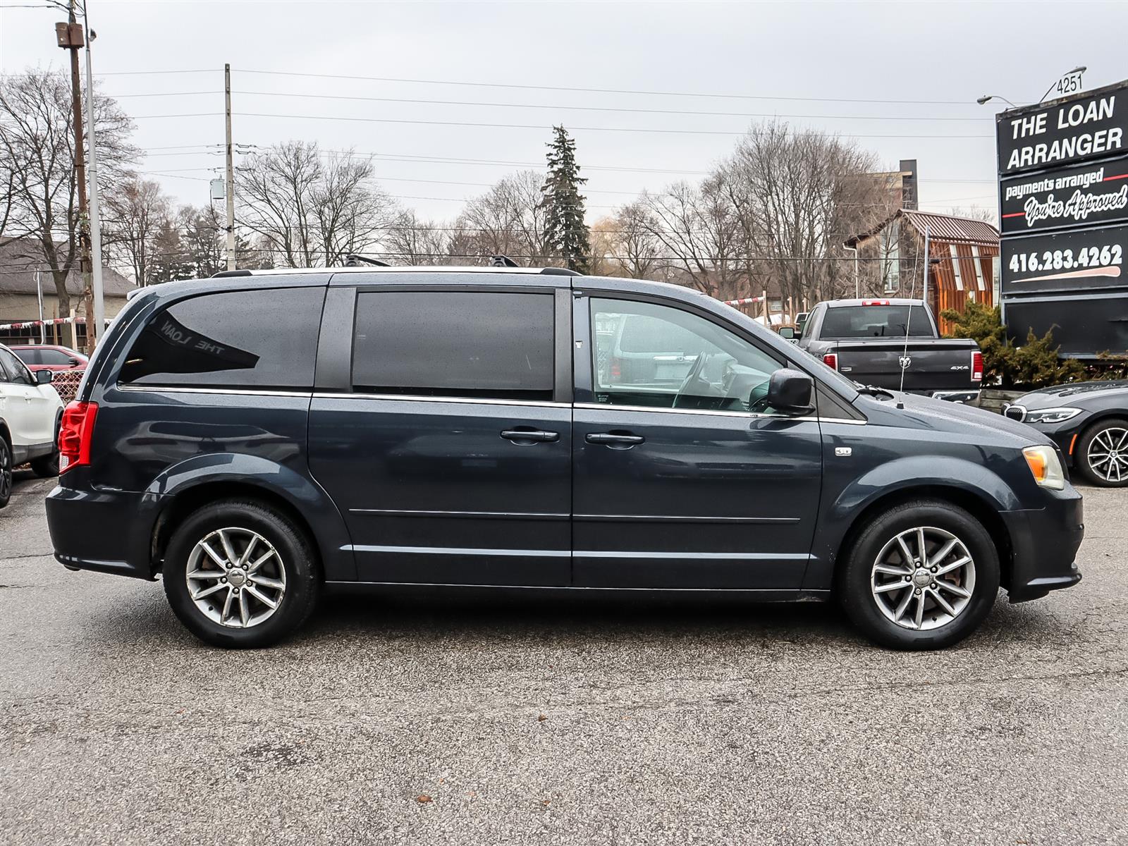 used 2014 Dodge Grand Caravan car