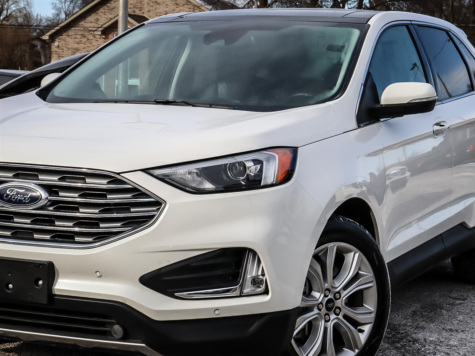 used 2023 Ford Edge car