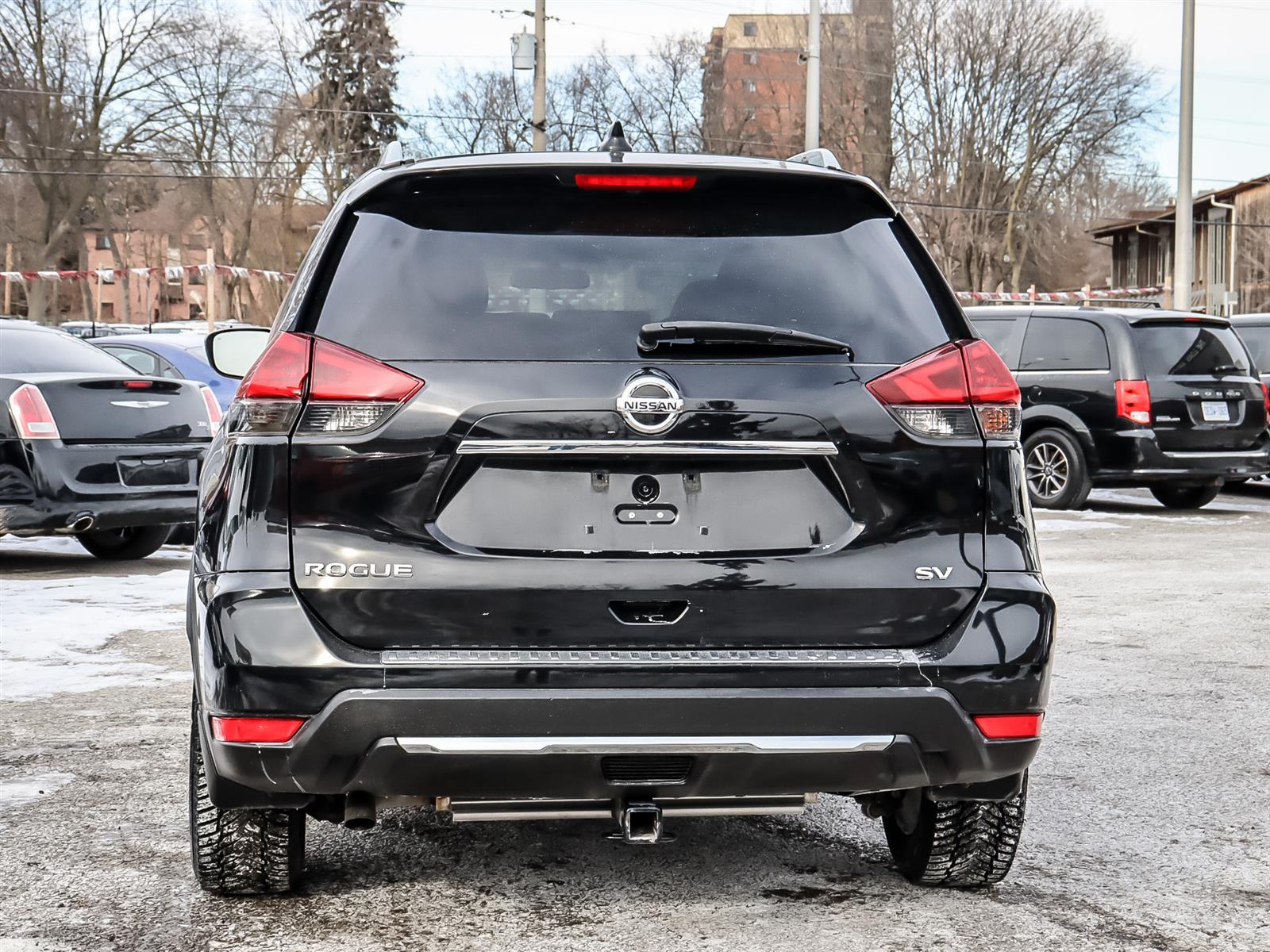 used 2018 Nissan Rogue car