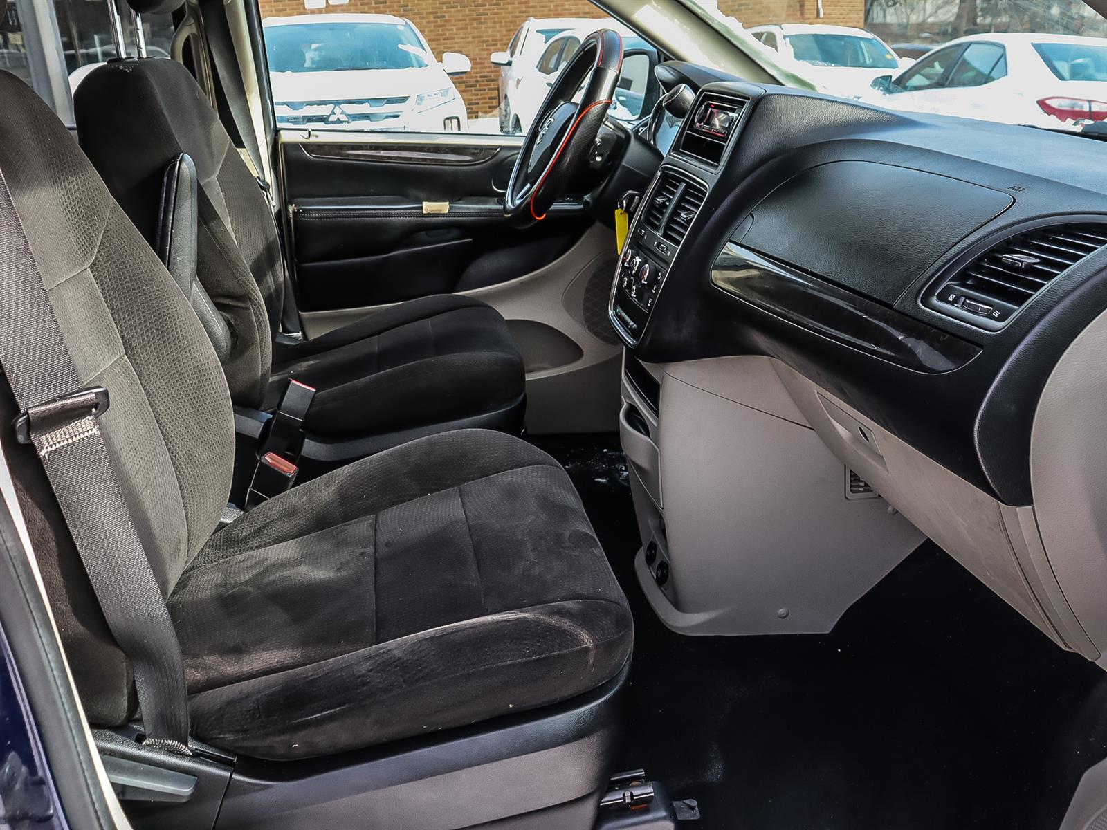 used 2013 Dodge Grand Caravan car