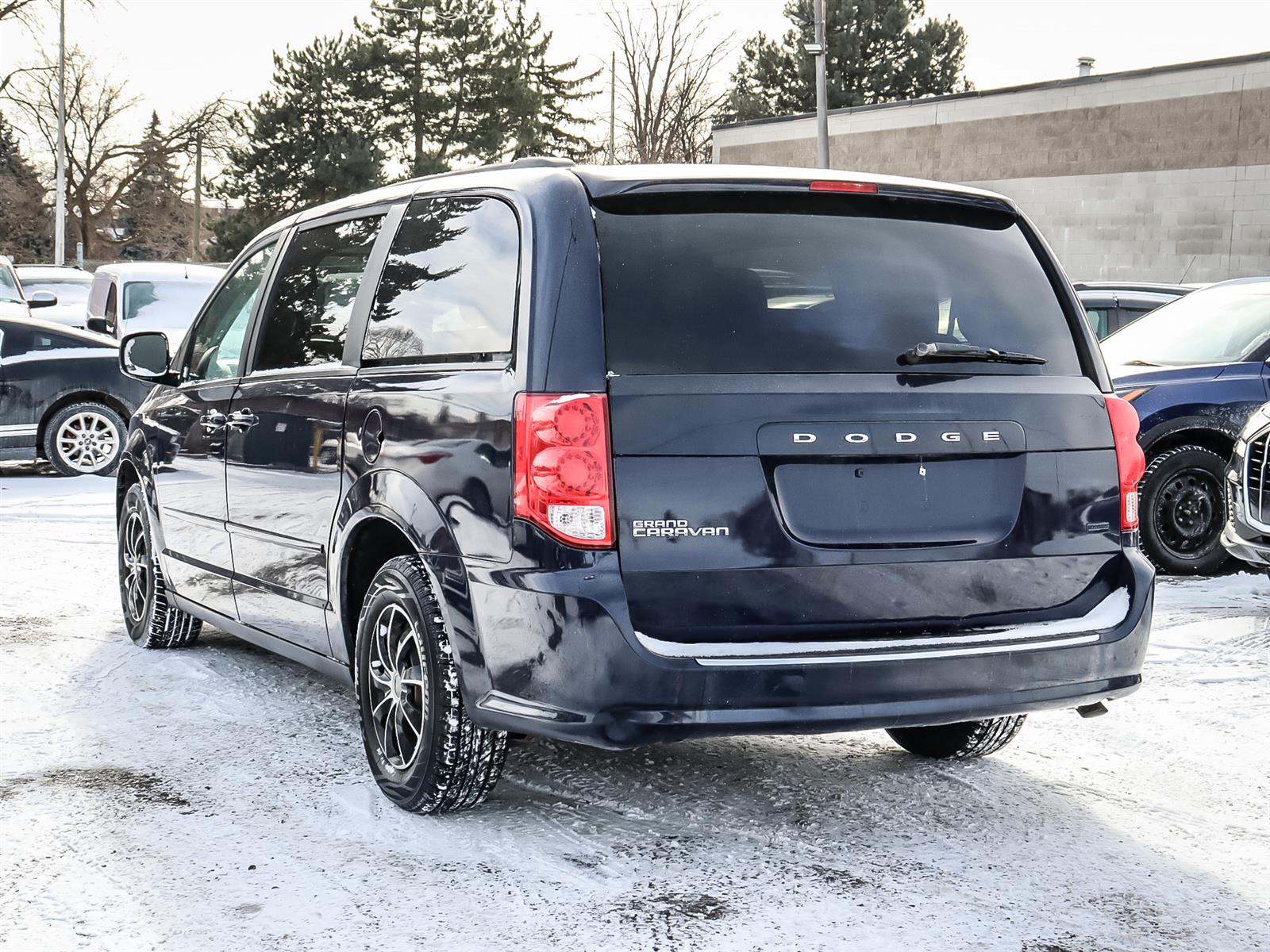 used 2013 Dodge Grand Caravan car