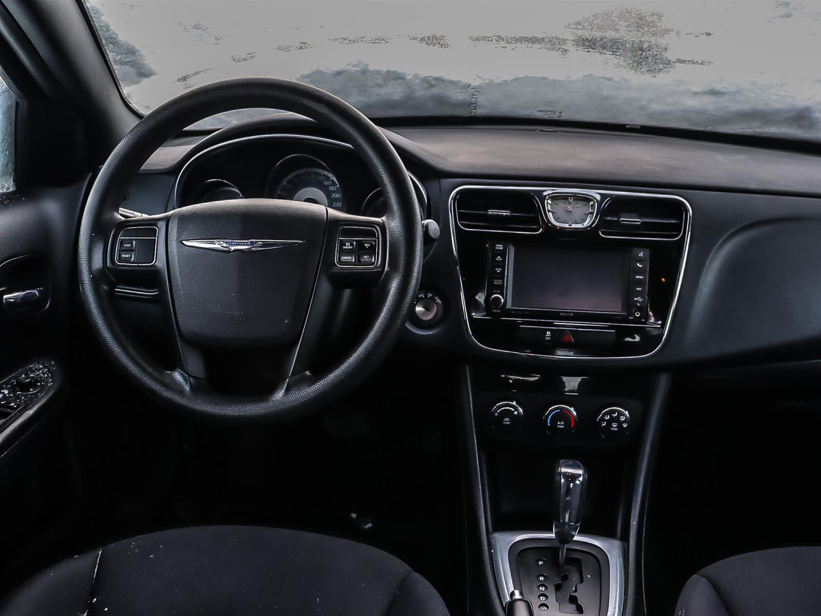 used 2013 Chrysler 200 car