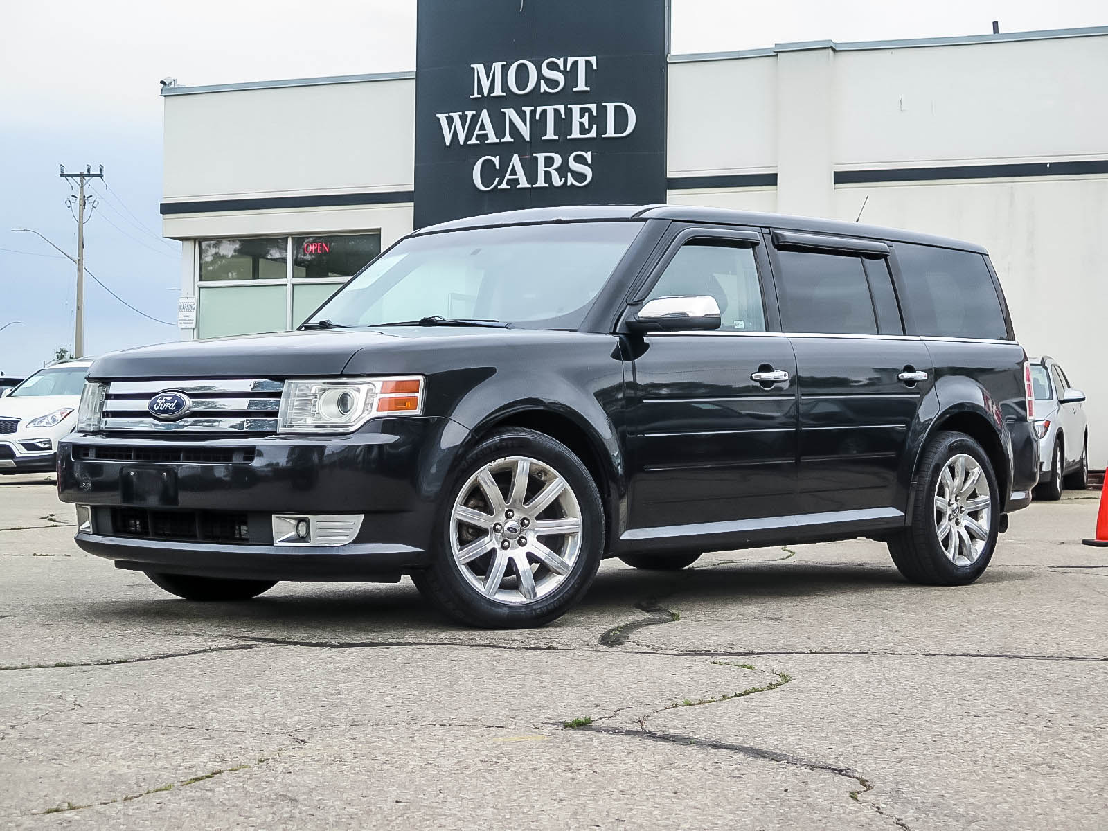 used 2011 Ford Flex car, priced at $5,491
