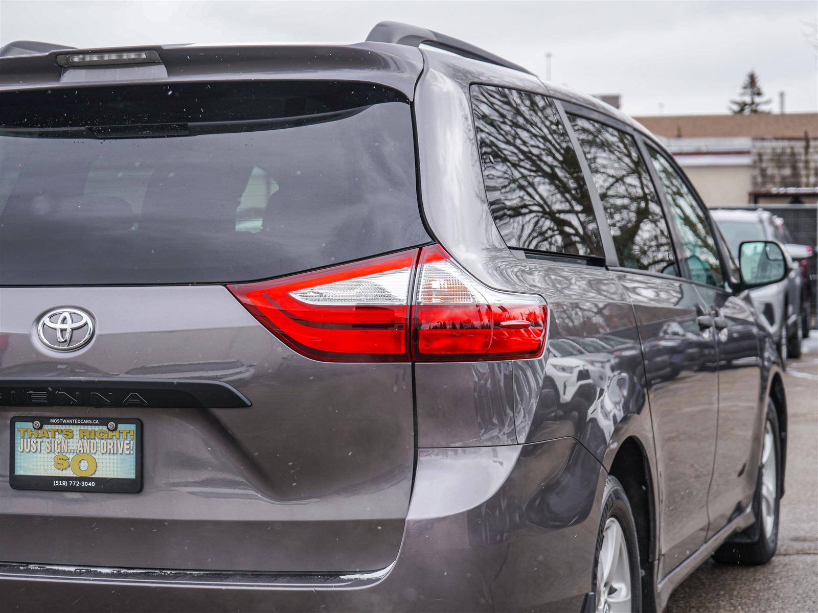 used 2018 Toyota Sienna car, priced at $31,963