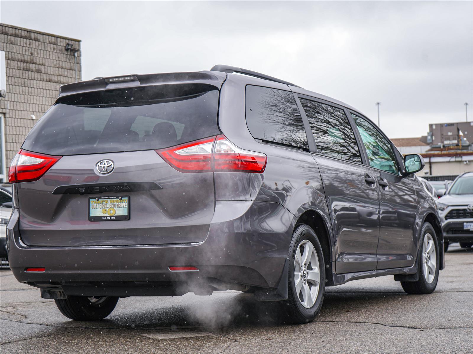used 2018 Toyota Sienna car, priced at $30,963