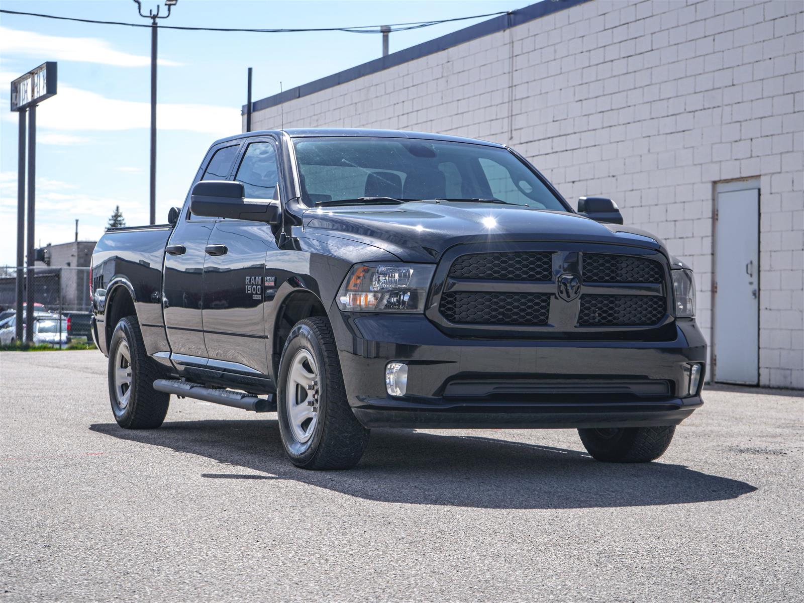 used 2021 Ram 1500 Classic car, priced at $32,966