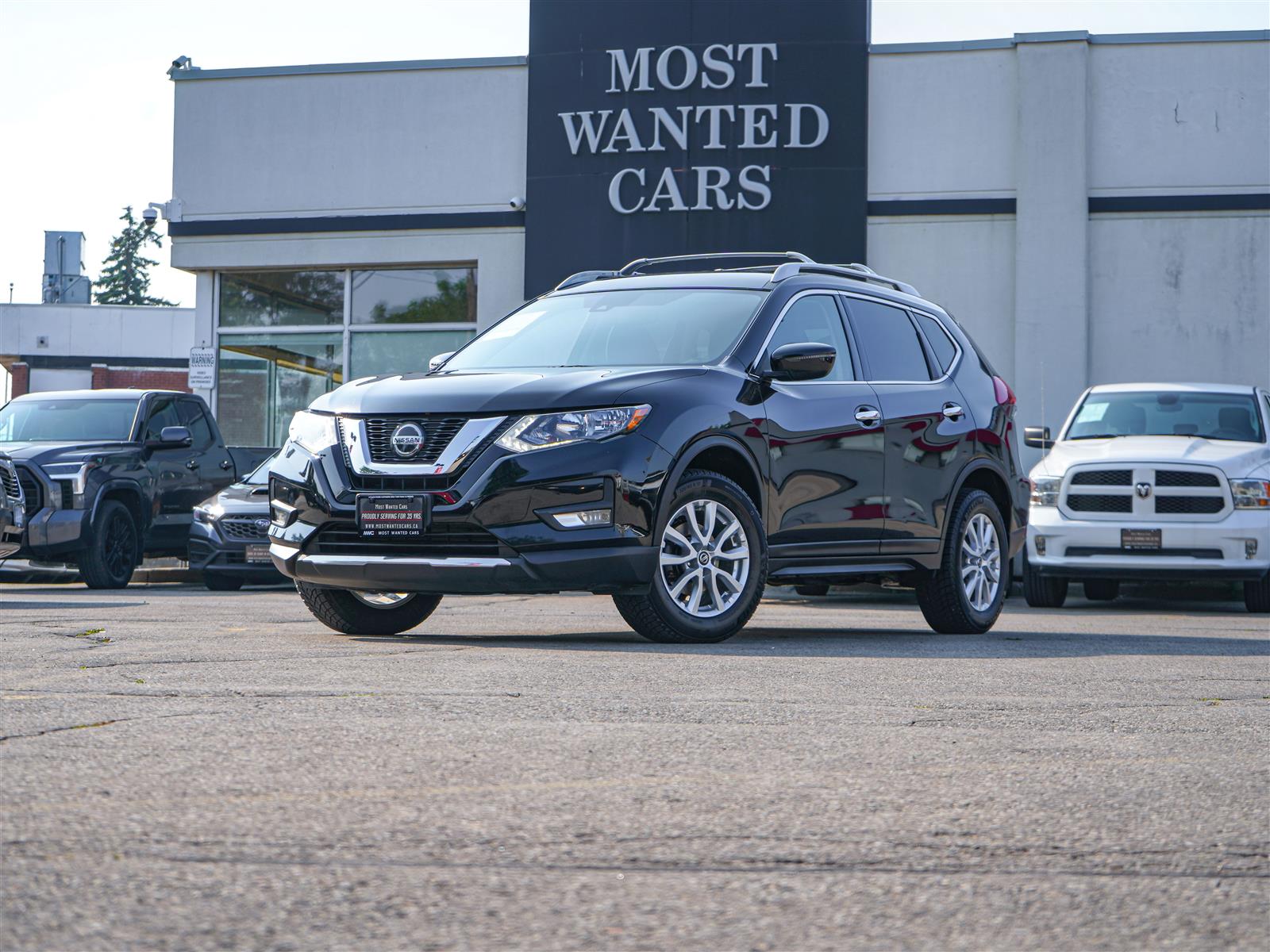 used 2020 Nissan Rogue car, priced at $22,392