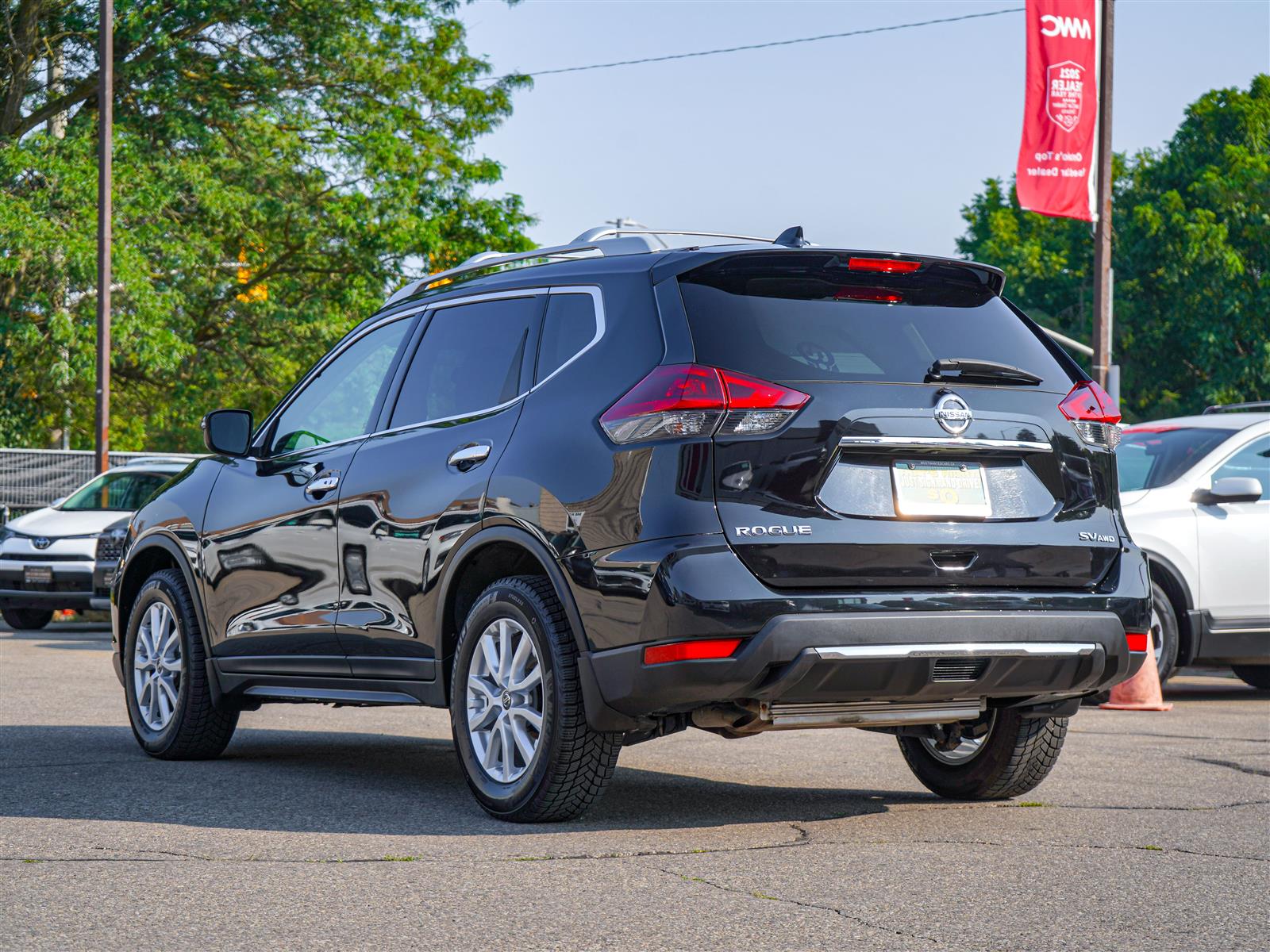 used 2020 Nissan Rogue car, priced at $22,392