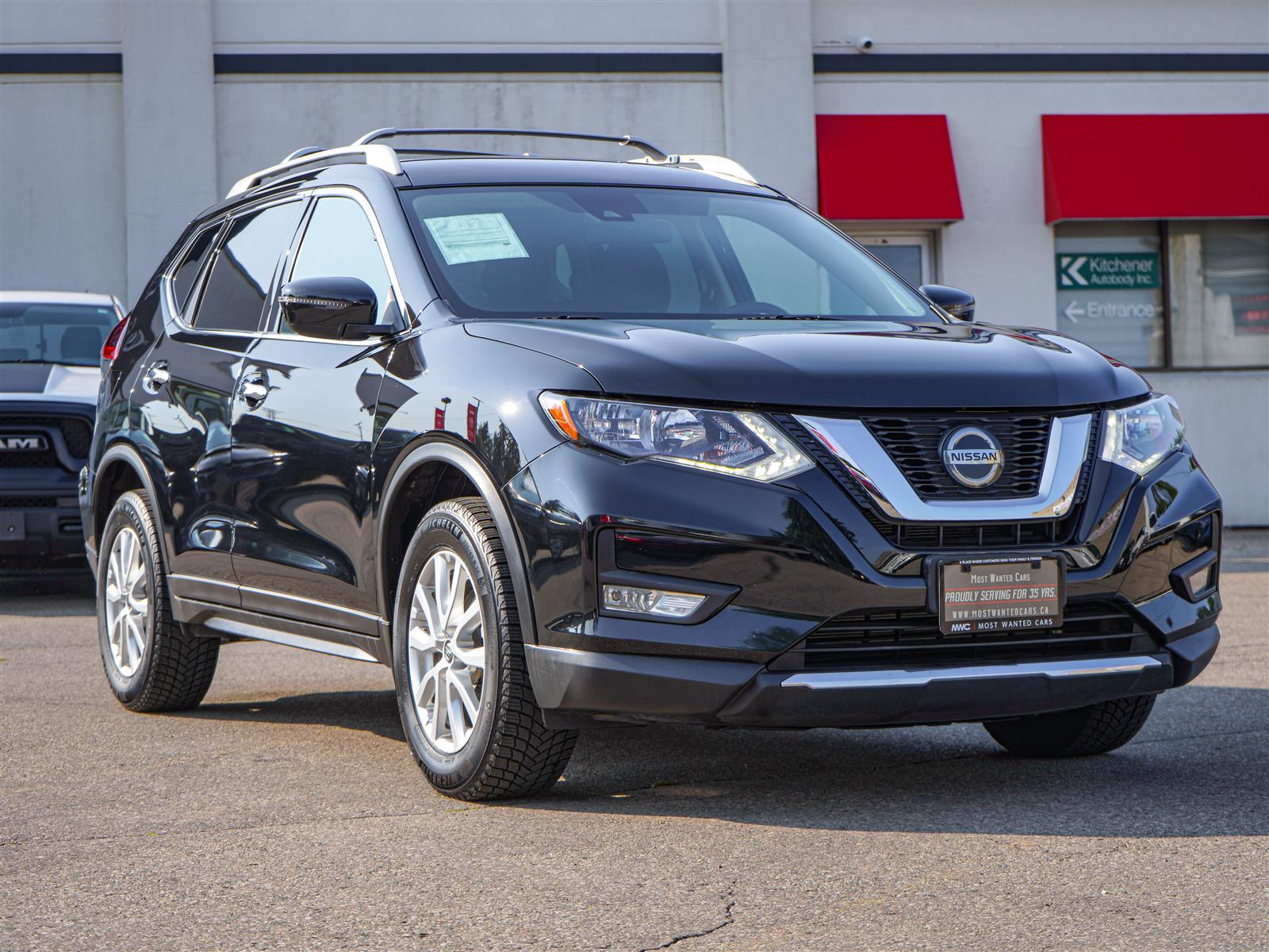 used 2020 Nissan Rogue car, priced at $22,392