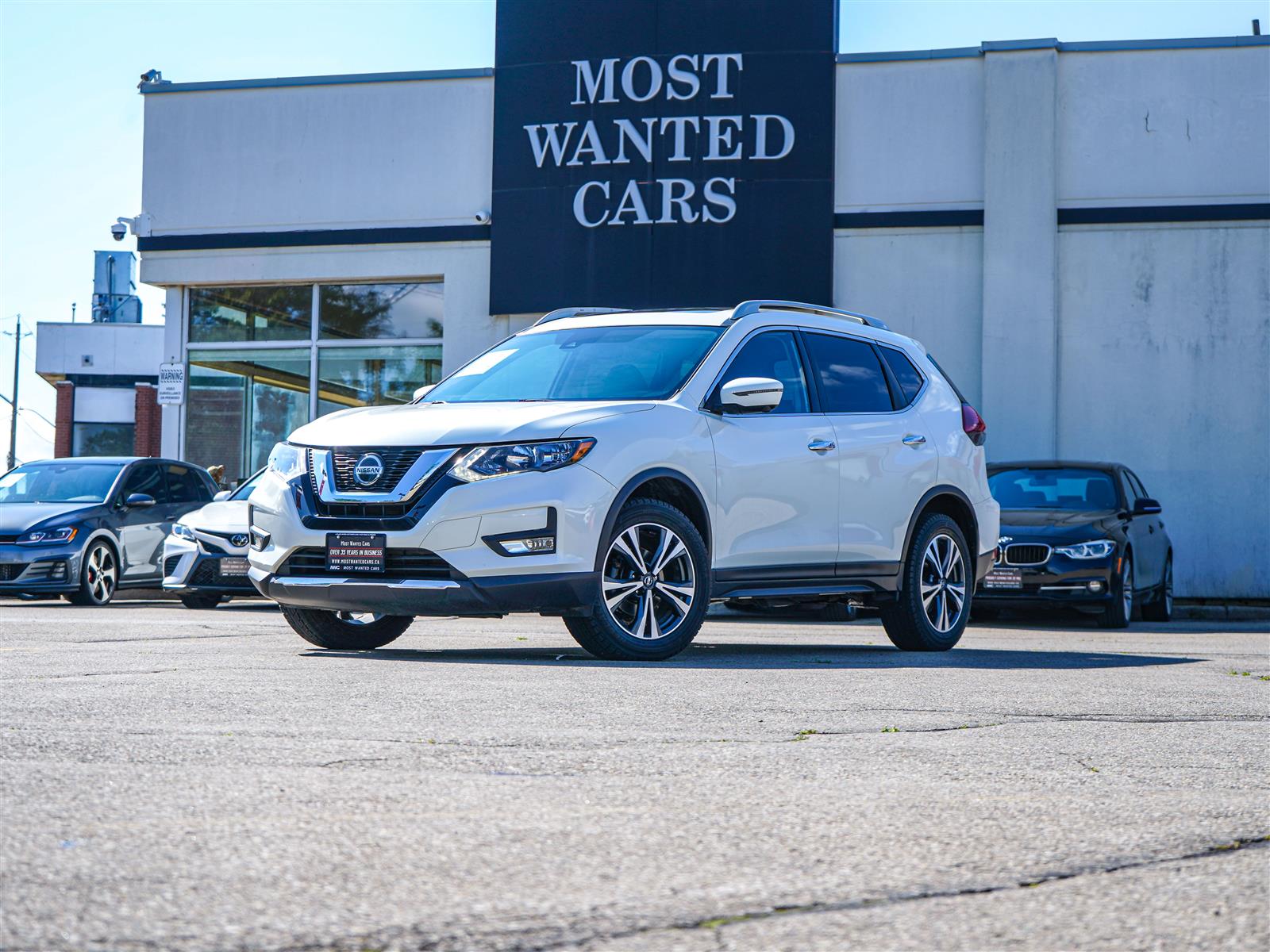used 2019 Nissan Rogue car, priced at $21,892