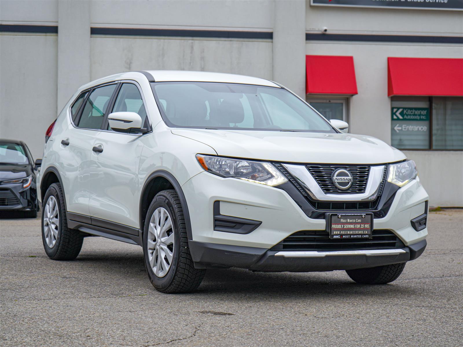 used 2019 Nissan Rogue car, priced at $18,592