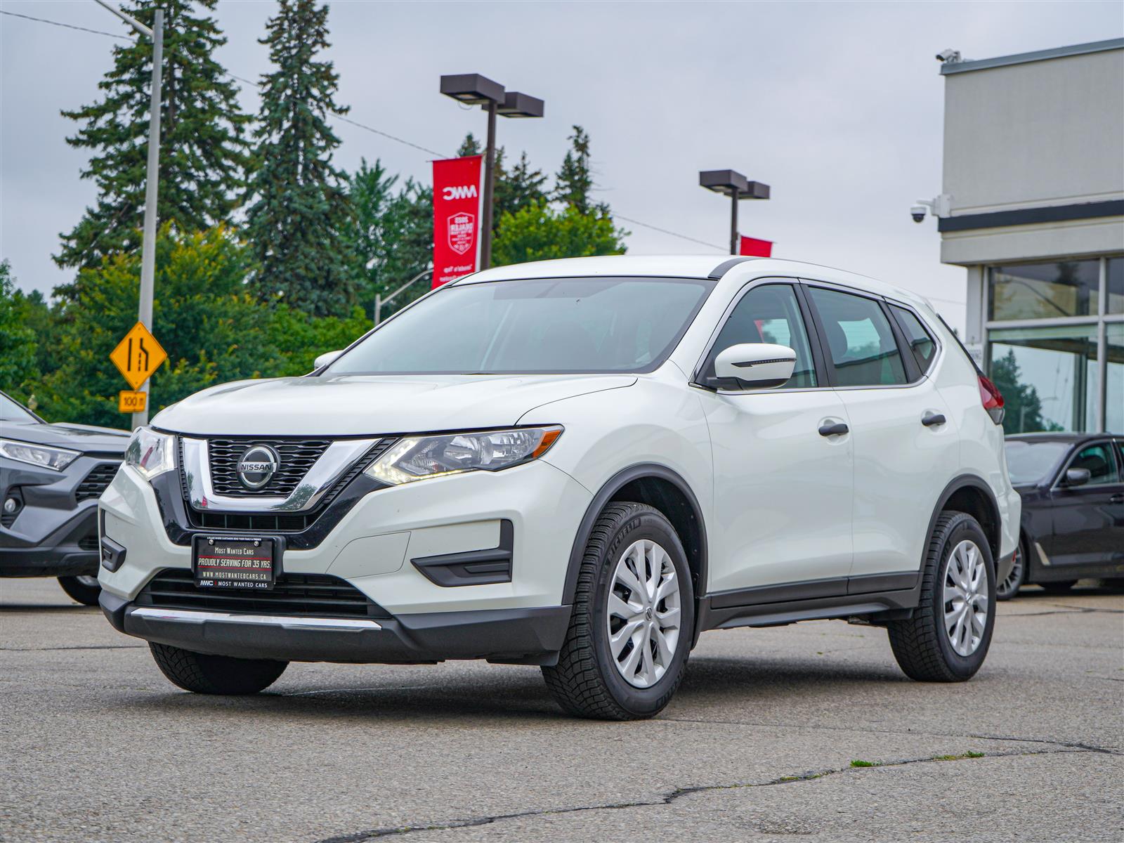 used 2019 Nissan Rogue car, priced at $18,592