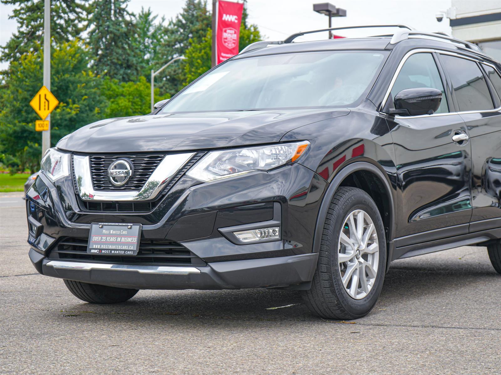 used 2018 Nissan Rogue car, priced at $19,793